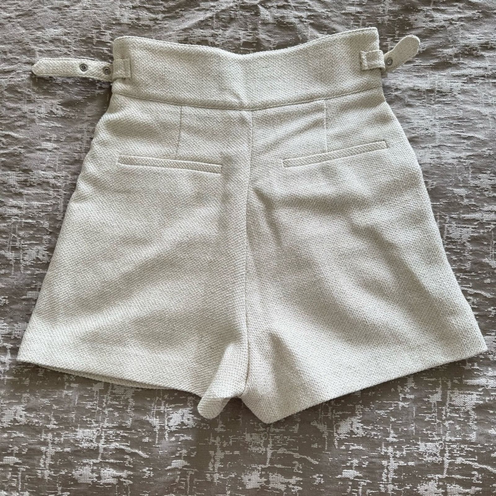Iro NWT! IRO Cream Women's Shorts, High Waisted, Size 36 Size 26" / US 2 / IT 38 - 3 Thumbnail