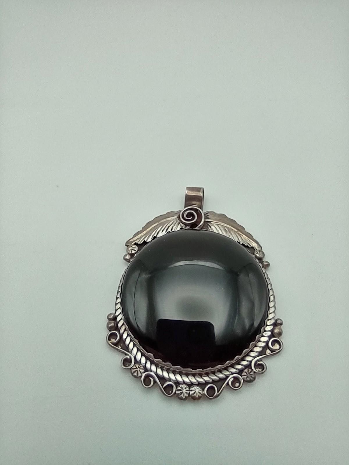 Other Arrow Novelty Sterling Onyx Statement Pendant 25.9g Size ONE SIZE - 1 Thumbnail