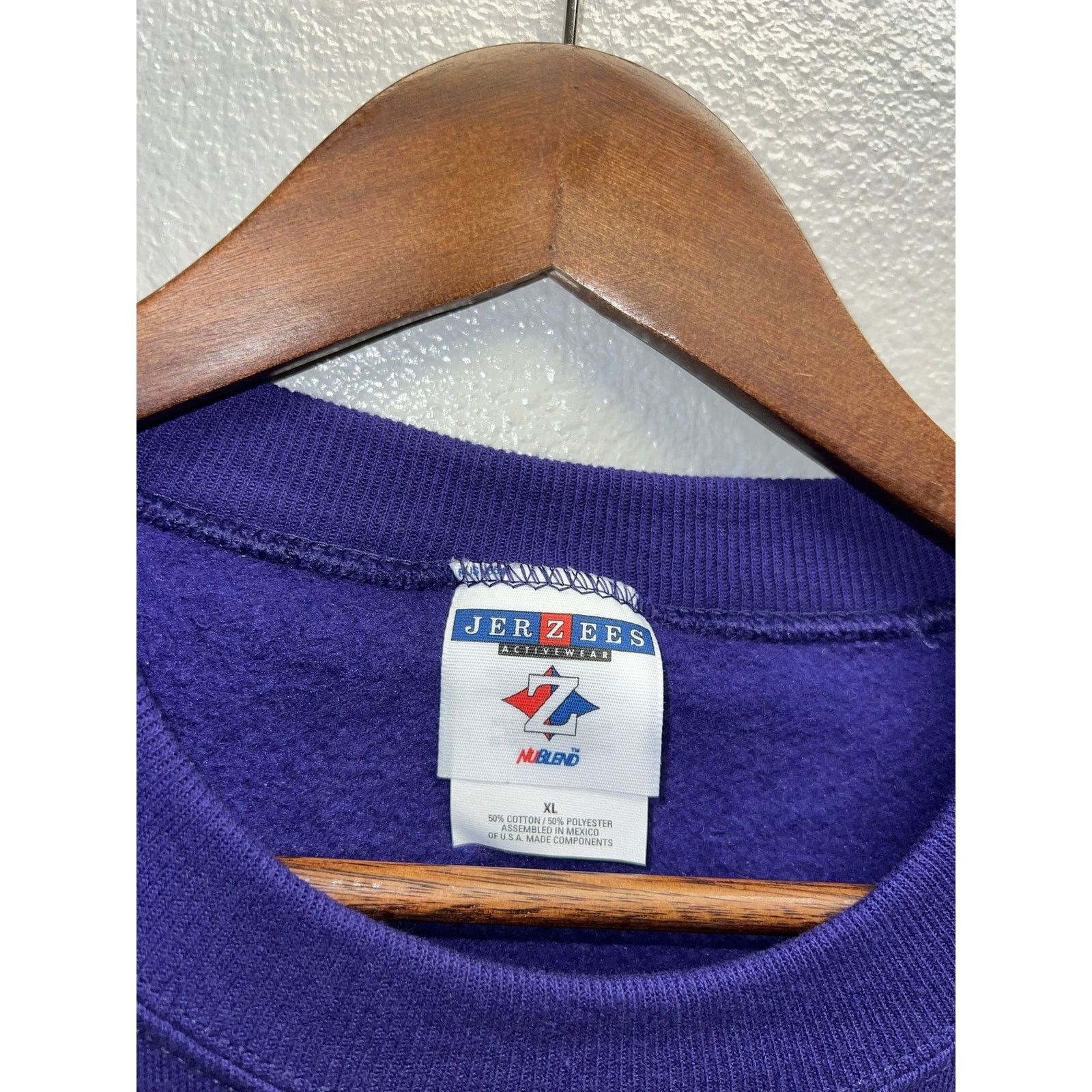 Jerzees Vintage Wyoming Sweatshirt Purple Bird Winter Crewneck 90s X Size US XL / EU 56 / 4 - 6 Thumbnail