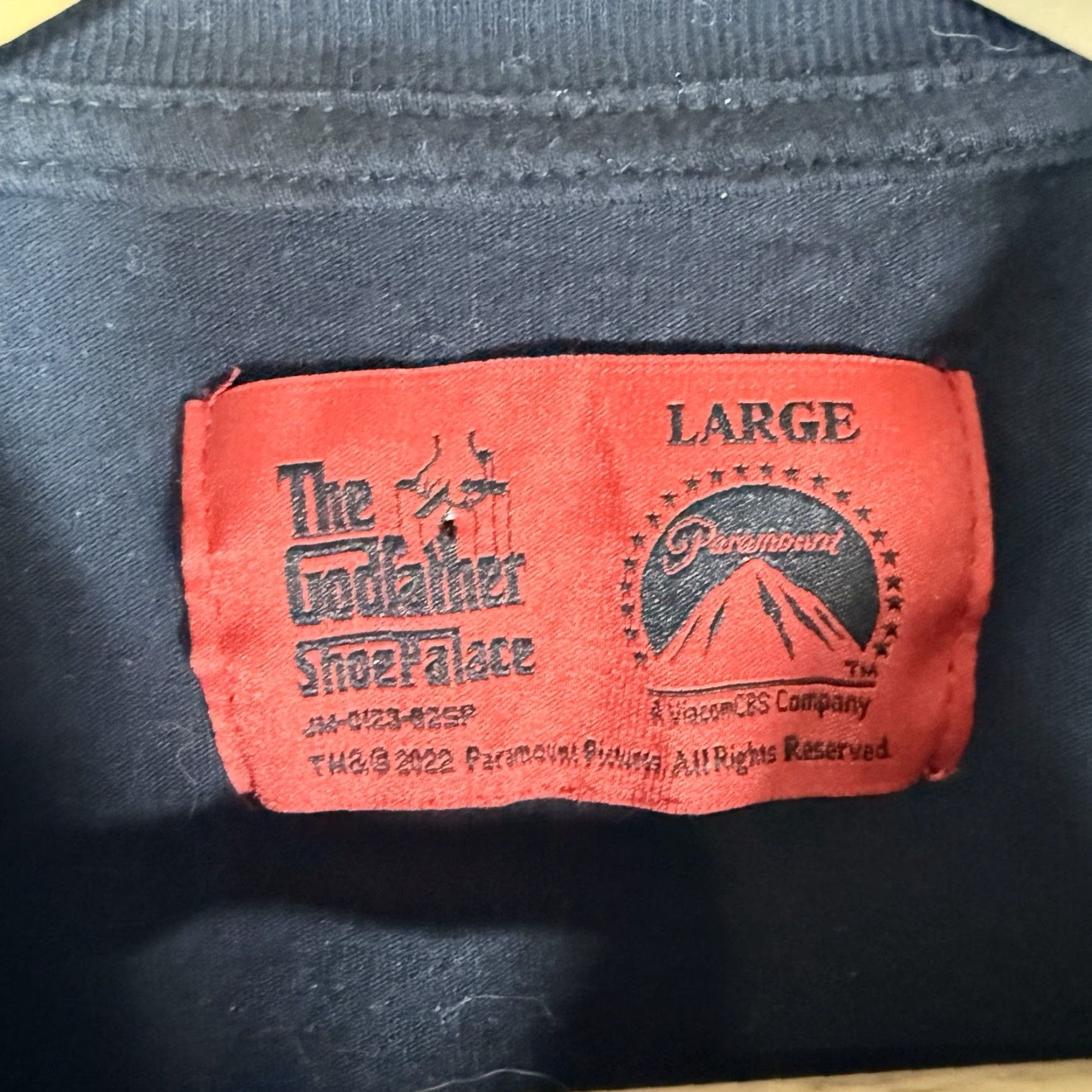 Vintage VINTAGE The Godfather 50 Years Black Graphic Long Sleeve Shirt Mens Size L Size US L / EU 52-54 / 3 - 4 Thumbnail