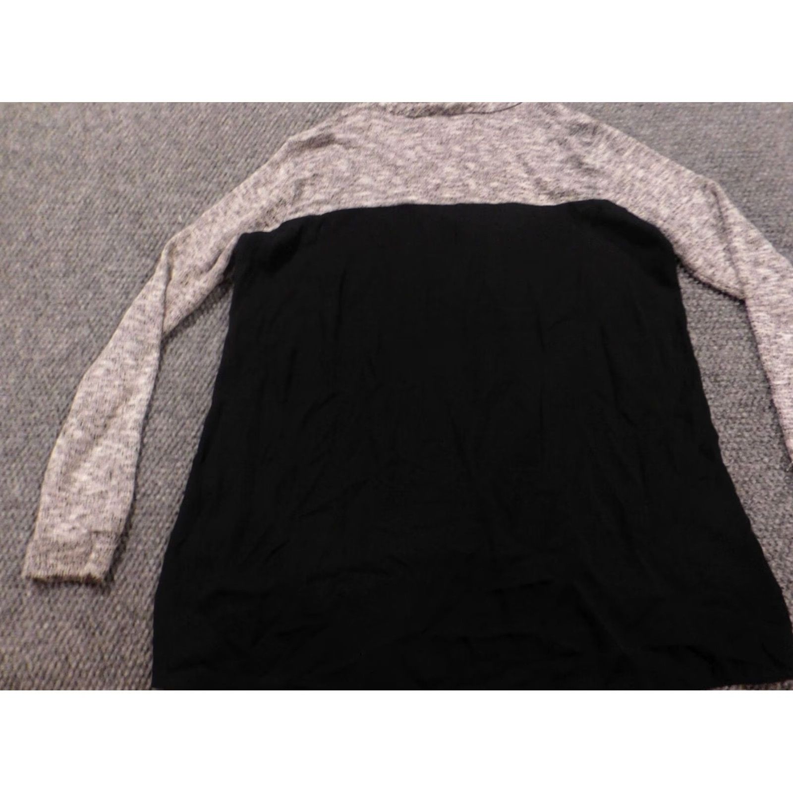 Vintage Maurices Womens Sweater Large Gray Pullover Crew Neck Long Sleeve Bow Button Knit Cotton Polyester Raglan Stretch Geometric Vintage No Size L / US 10 / IT 46 - 7 Thumbnail