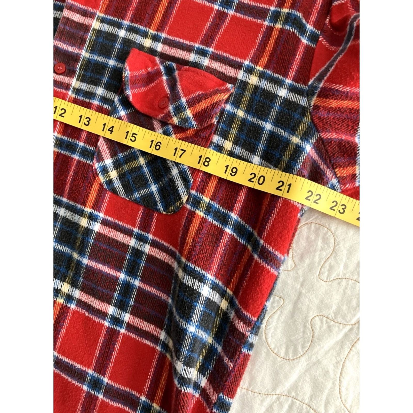 Vintage VINTAGE VIP Flannel Shirt Mens Size Large Button-Down Red Plaid Cotton Shirt Size US L / EU 52-54 / 3 - 5 Thumbnail