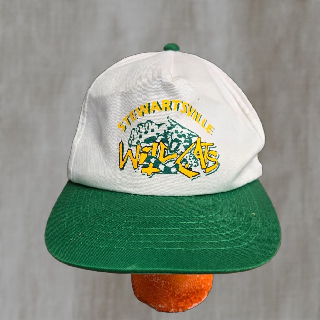 Vintage VINTAGE Hat White Adult Snapback Size ONE SIZE - 1 Thumbnail