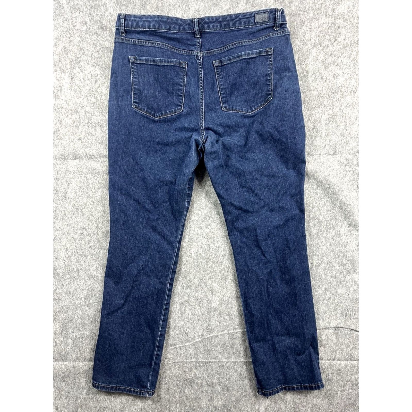 Lee Lee Jeans Relaxed Fit Straight Leg High Rise Denim 18M Women’s Slimming Stretch Pockets Blue 34x27 Regular Modern Denim Jeans Womens Size 24" / US 00 / IT 34 - 2 Thumbnail
