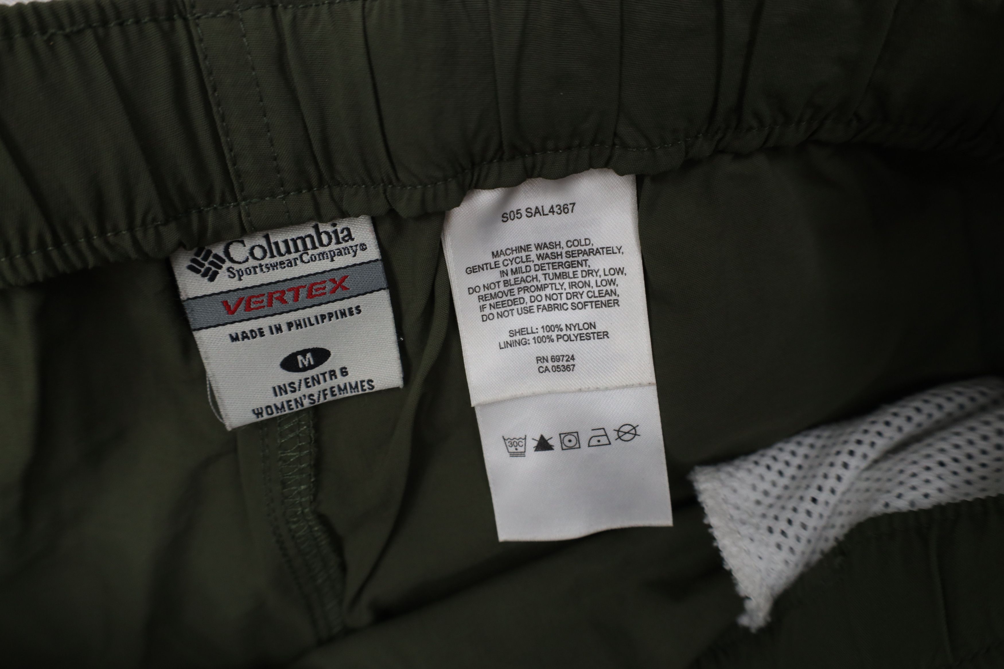 Columbia Vintage Y2K Columbia Above Knee Trekking Cargo Shorts Green Size 31" - 6 Thumbnail