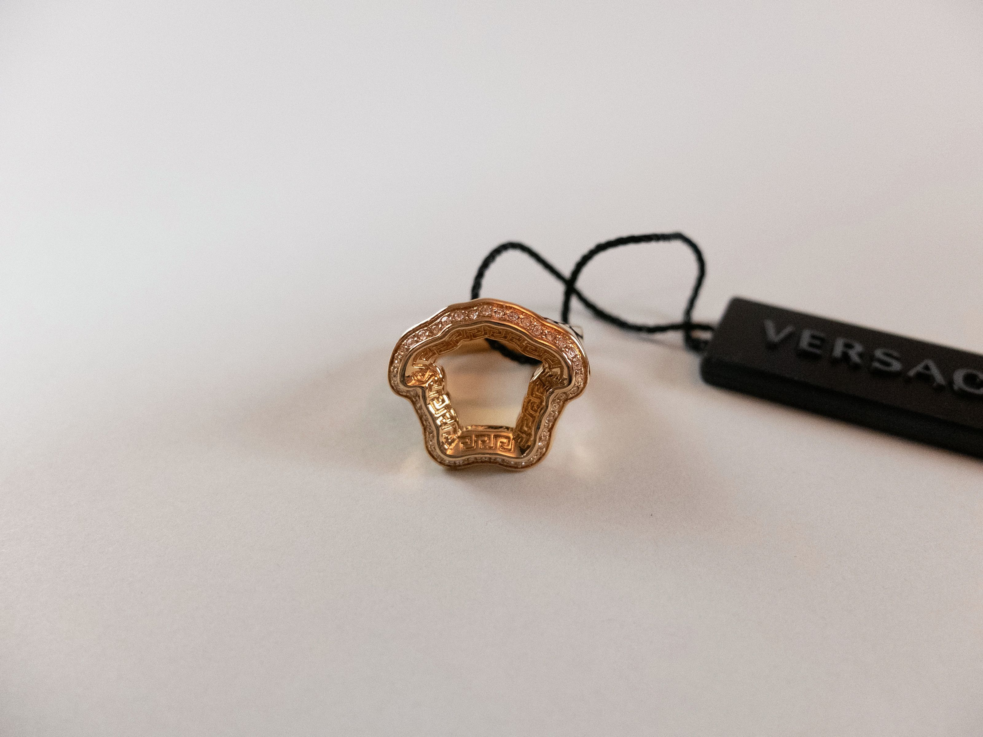 Versace VERSACE La Medusa Curve Swarovski gold tone ring 6 US / 13 Size ONE SIZE - 4 Thumbnail