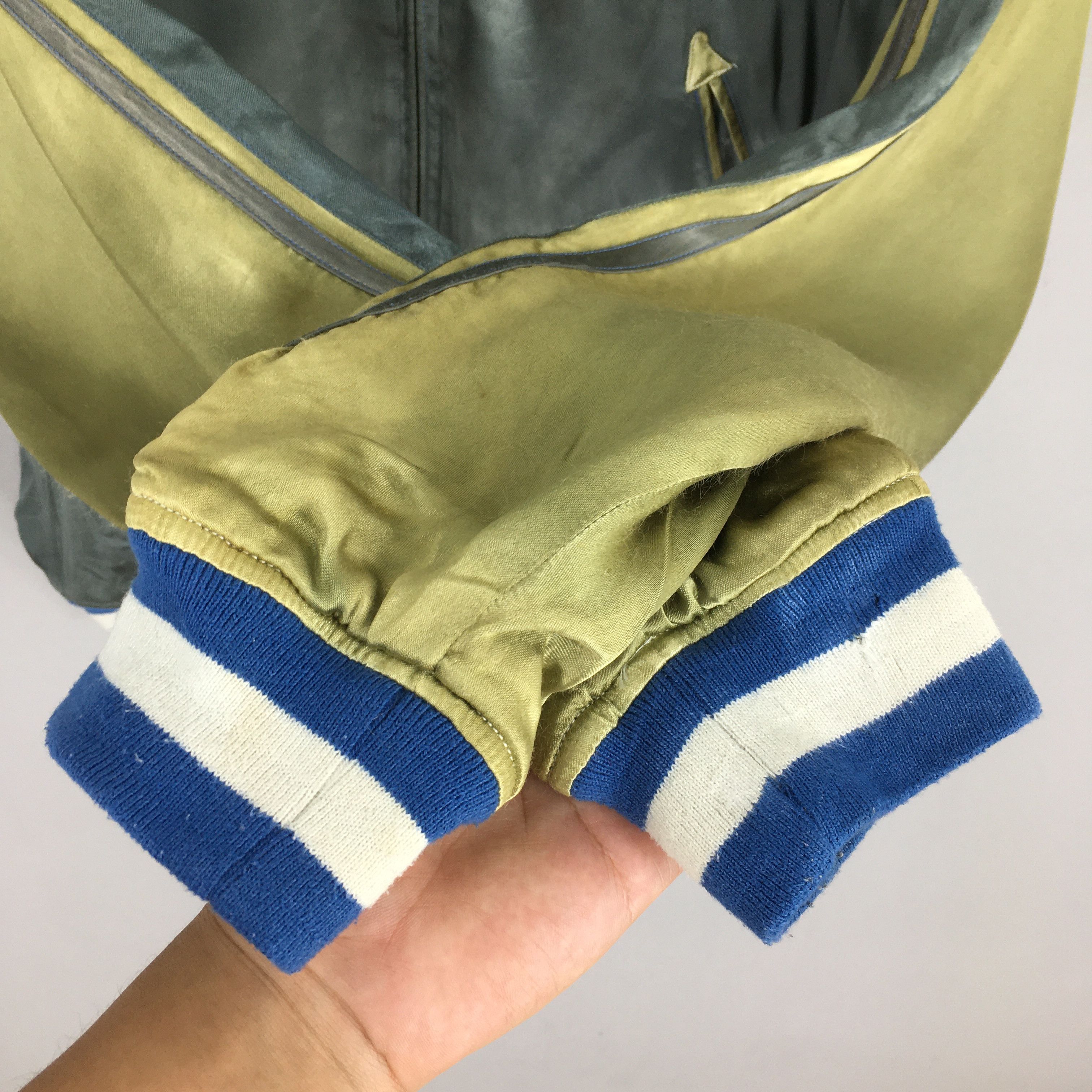 Avirex Vintage Avirex Japan Sukajan Satin Rayon Jacket Large Size US L / EU 52-54 / 3 - 6 Thumbnail