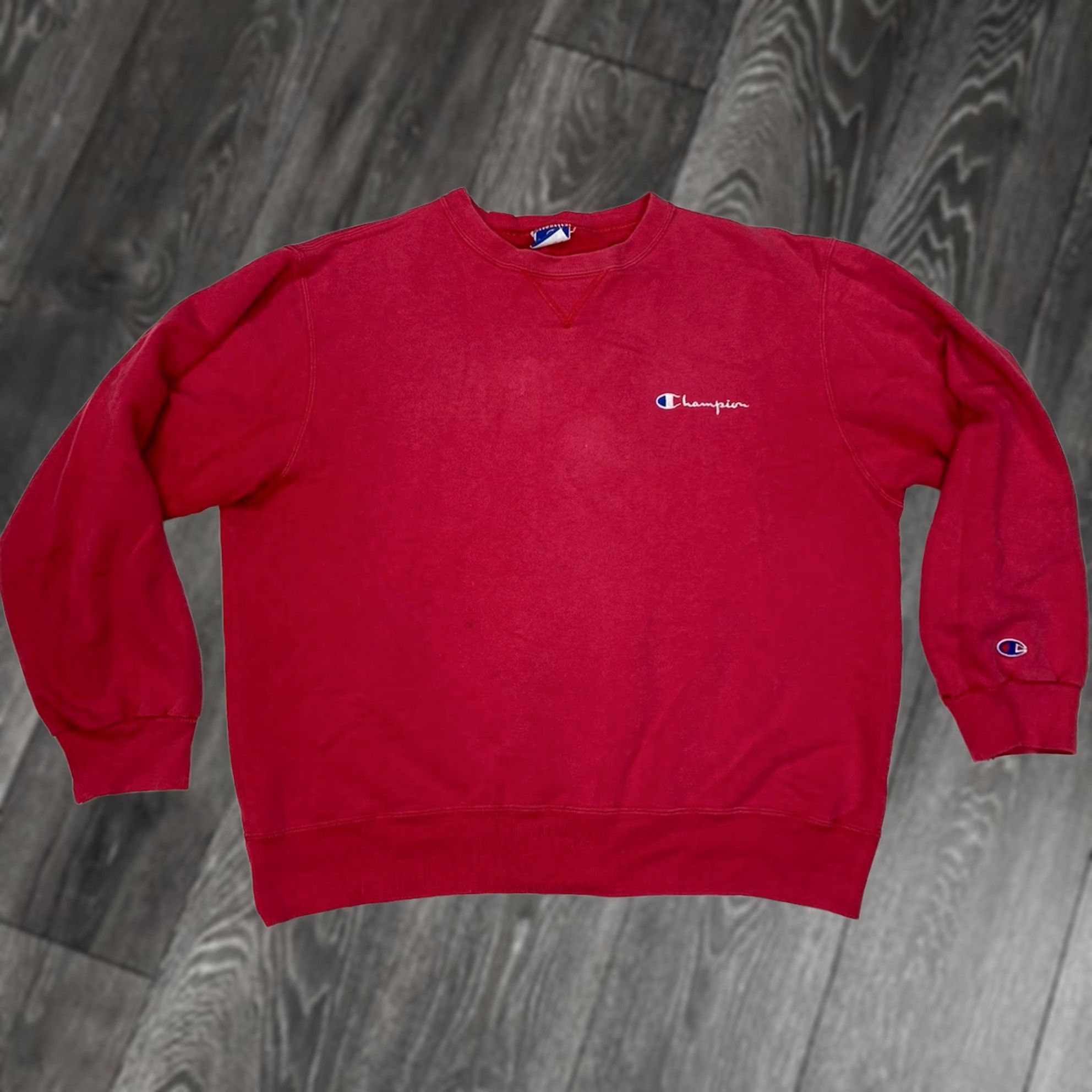Champion VINTAGE Champion Sweatshirt Men Large L Red 90s Crewneck Logo Embroidered Cotton Pullover Size US L / EU 52-54 / 3 - 1 Thumbnail