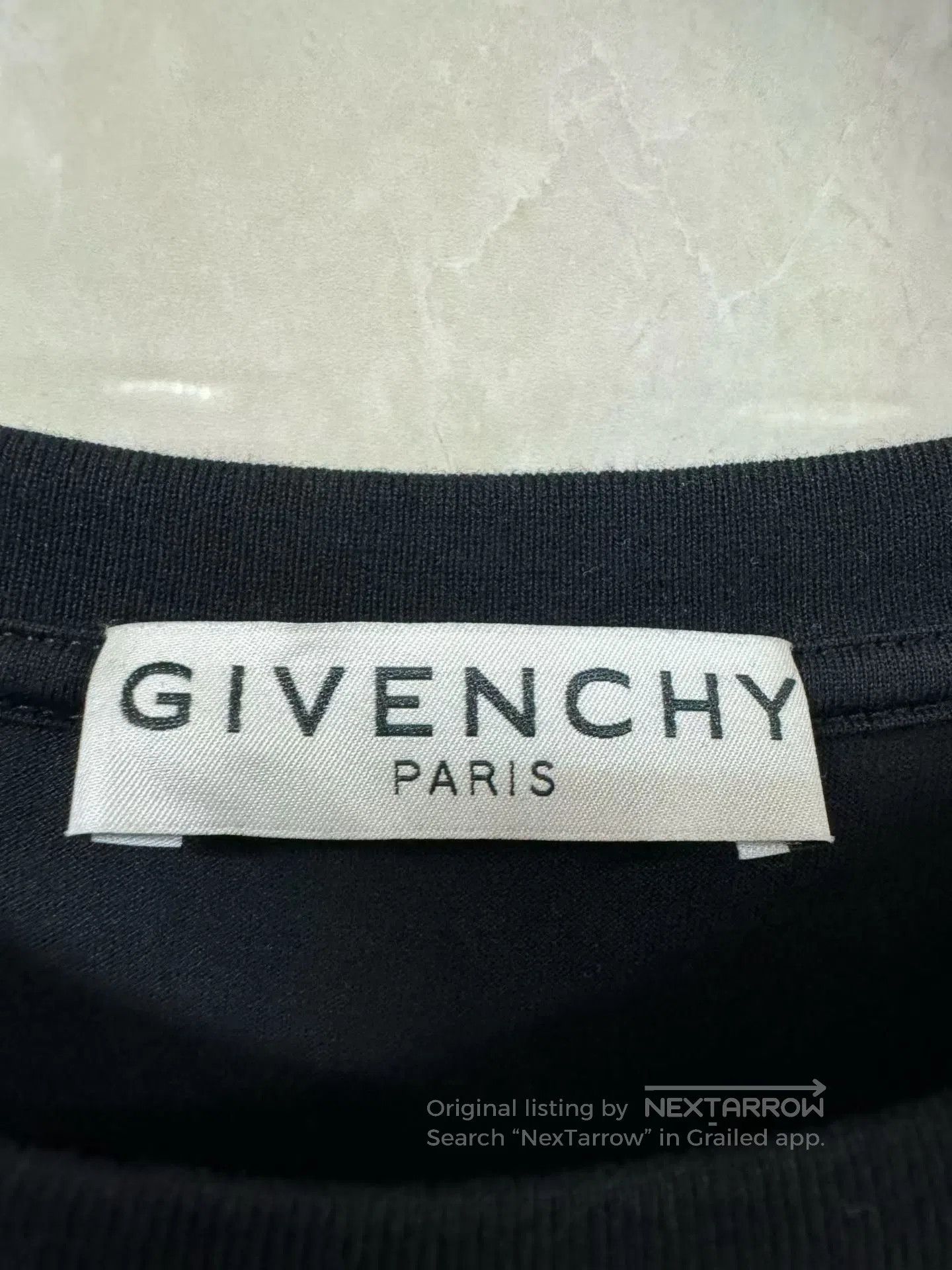 Japanese Brand Givenchy Badge Short-Sleeve T-Shirt. Size US XXL / EU 58 / 5 - 2 Thumbnail