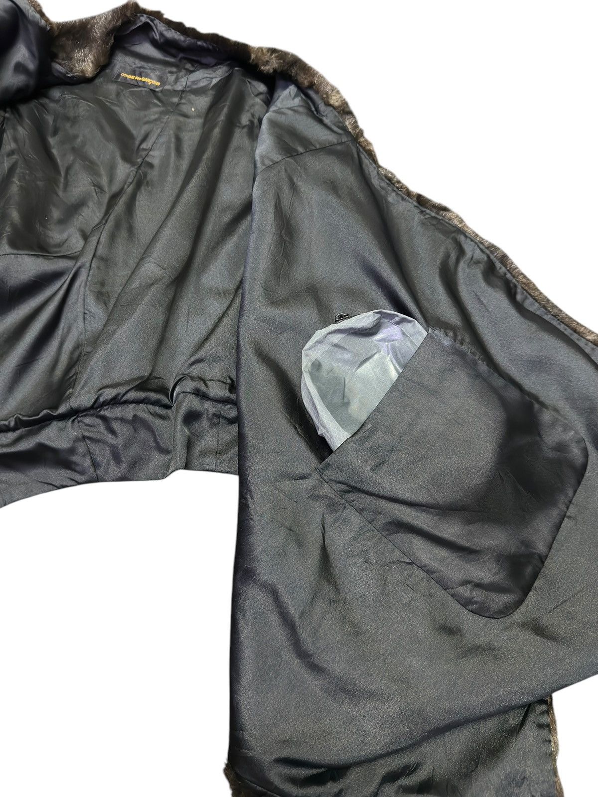 Comme des Garcons AD2004 COMME des GARCONS Faux Fur Asymmetry Jacket Size US L / EU 52-54 / 3 - 3 Thumbnail