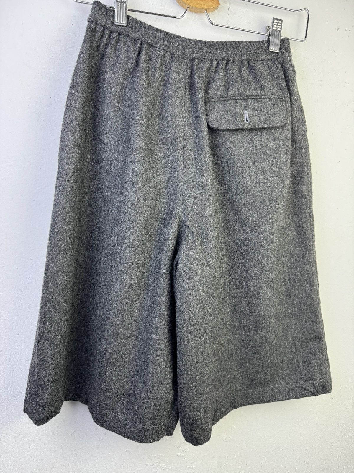 Christian Dior Monsieur Vintage Christian Dior Sport Short Pants Midi Skirt Size 26" / US 2 / IT 38 - 8 Thumbnail