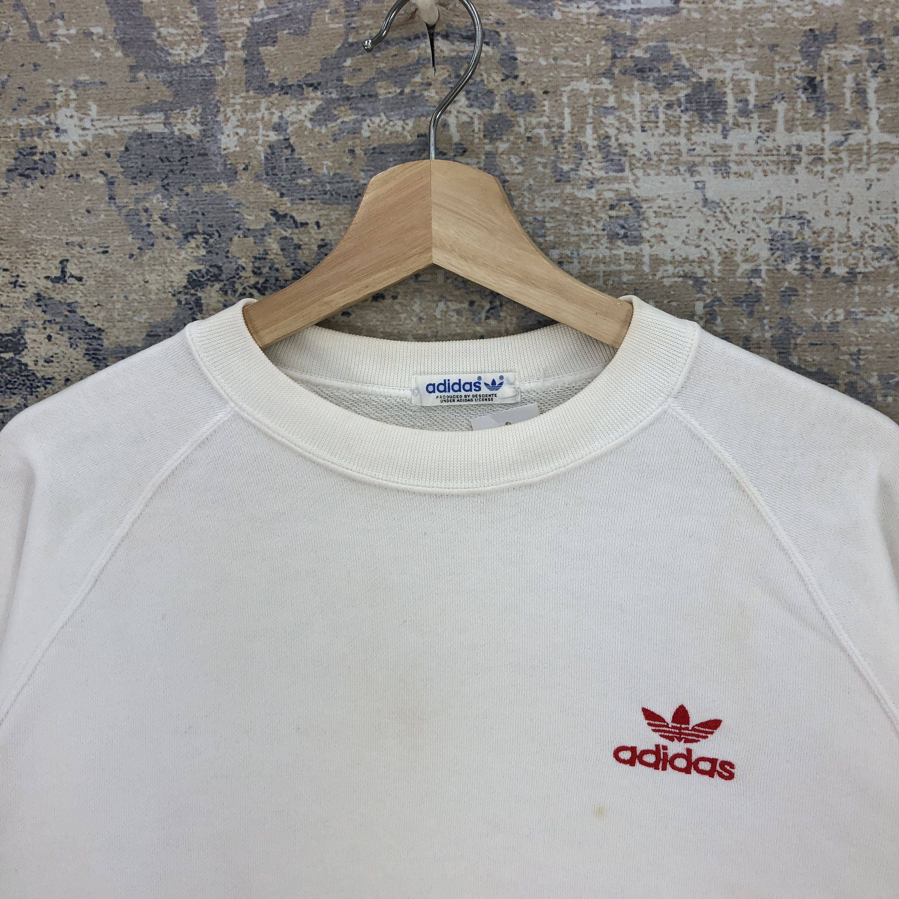 Adidas Vintage Adidas Sweater Crewneck Embroidery Logo Sweatshirt Size US L / EU 52-54 / 3 - 5 Thumbnail