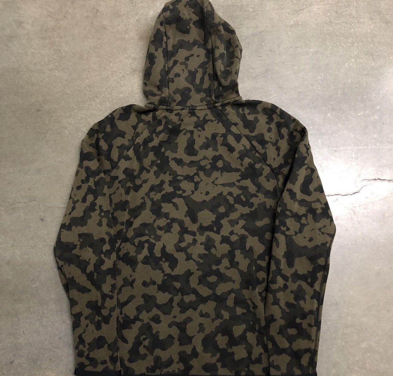 Nike Nike Sportswear Tech Fleece Full Zip Printer Camo Hoodie Size US S / EU 44-46 / 1 - 2 Thumbnail