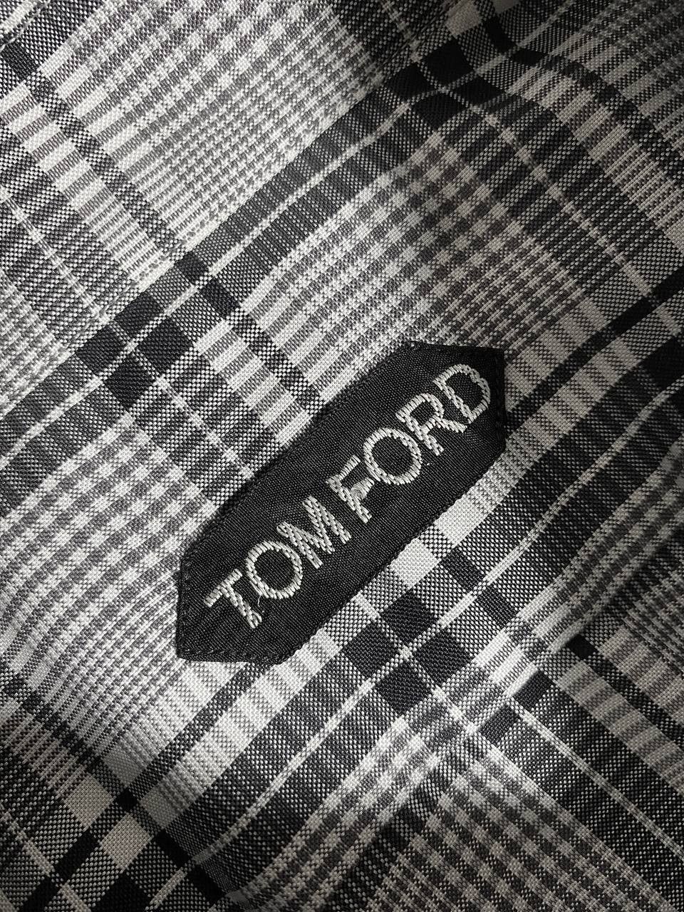 Tom Ford Tom Ford Classic Casual Check Grey Shirt Size US M / EU 48-50 / 2 - 6 Thumbnail