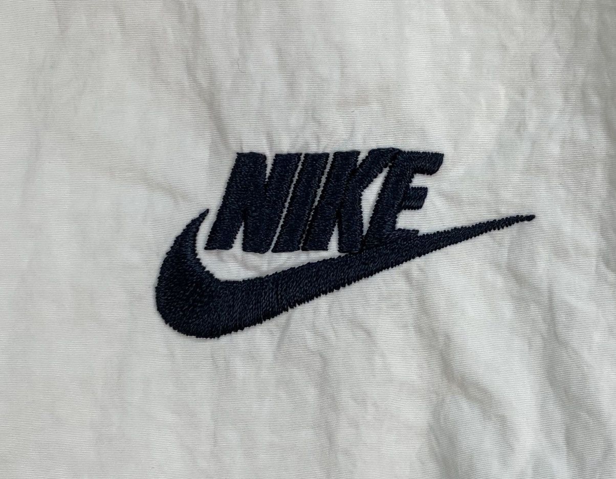 Nike Nike Hoodies Big Swoosh Windbreaker Size US M / EU 48-50 / 2 - 6 Thumbnail