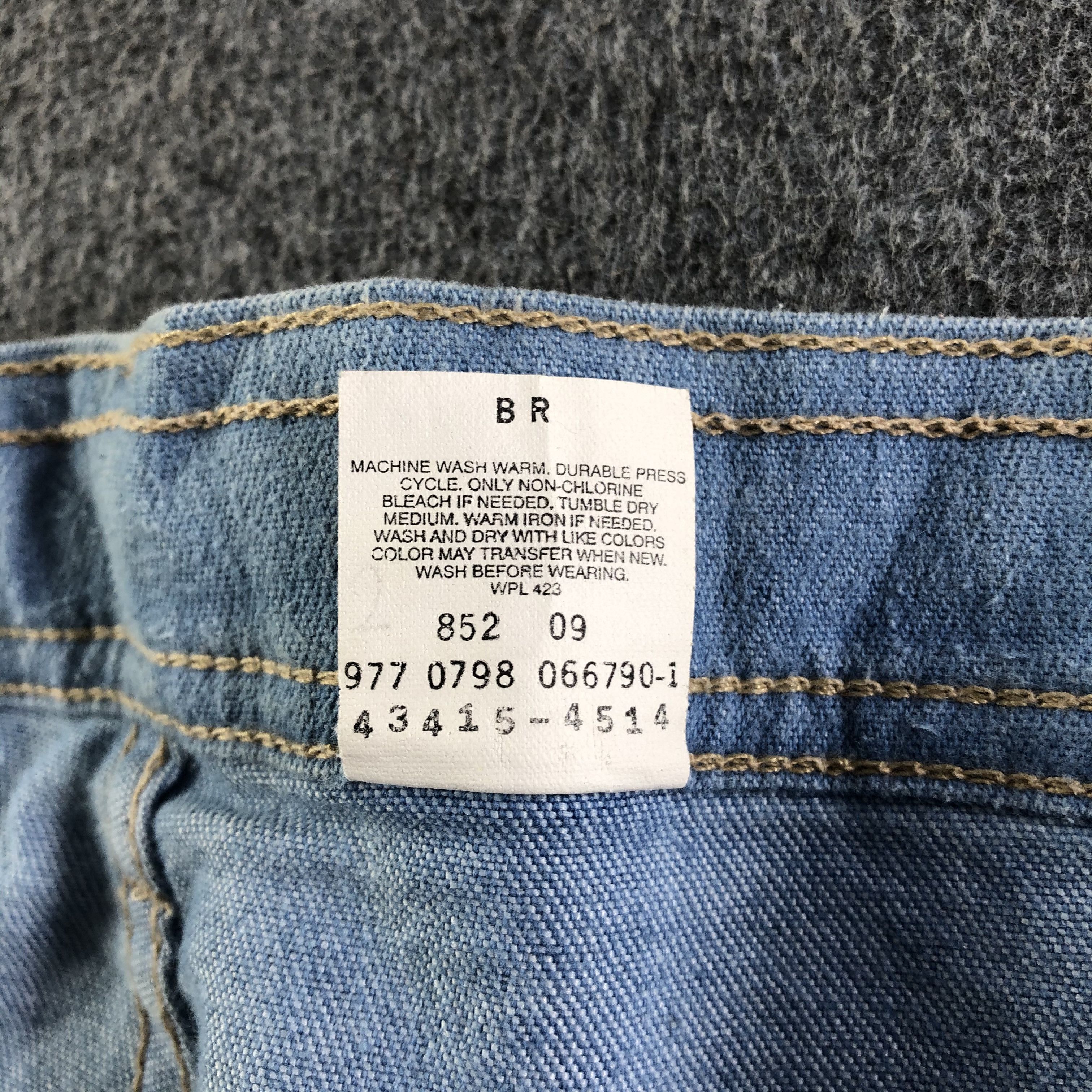 Levi's Vintage Blue Wash Levis Jeans-J4416 Size US 38 / EU 54 - 11 Thumbnail