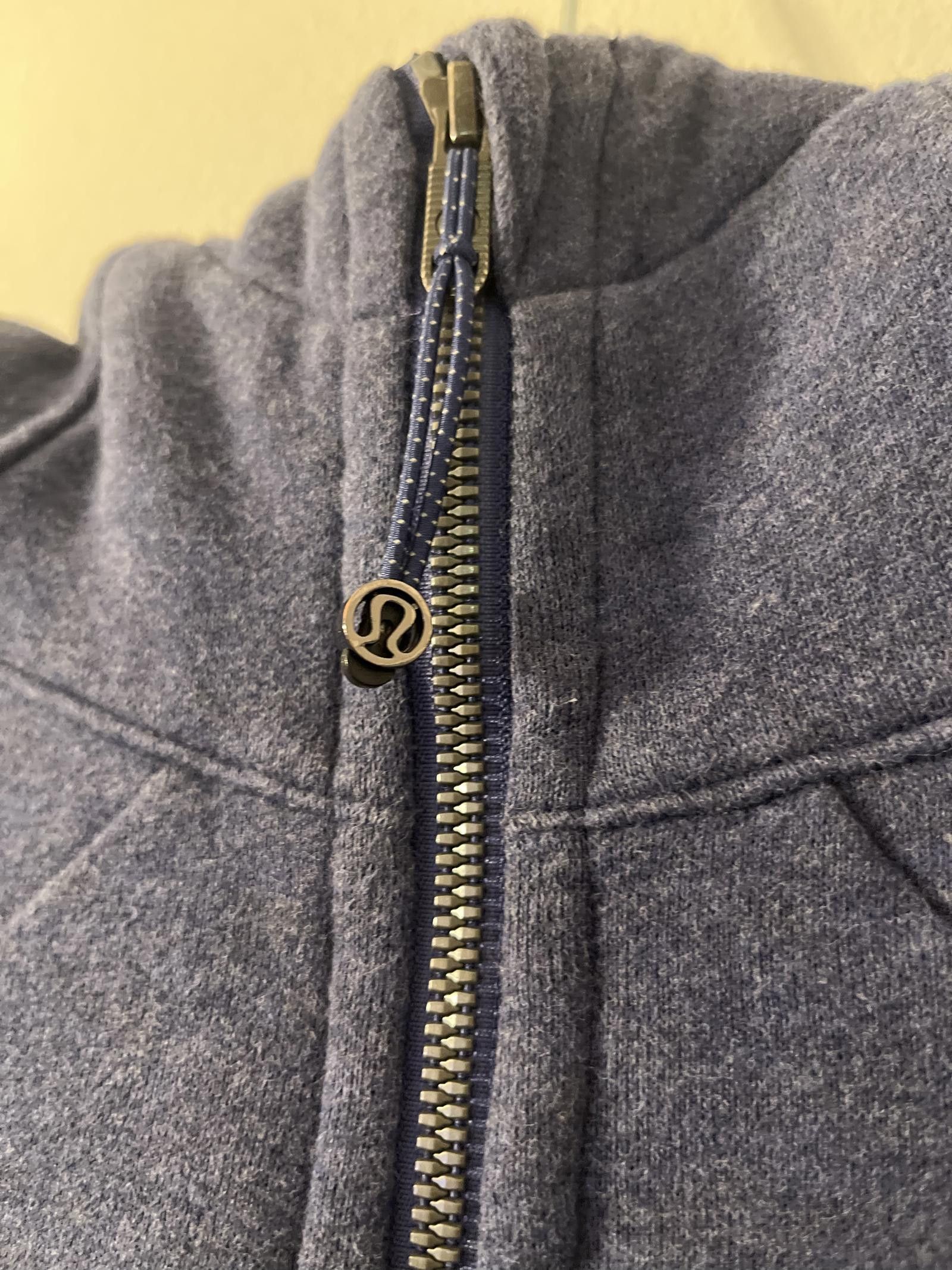 Designer Lululemon Zip-Up Hoodie - Navy Blue SZ 4 Size S / US 4 / IT 40 - 3 Thumbnail