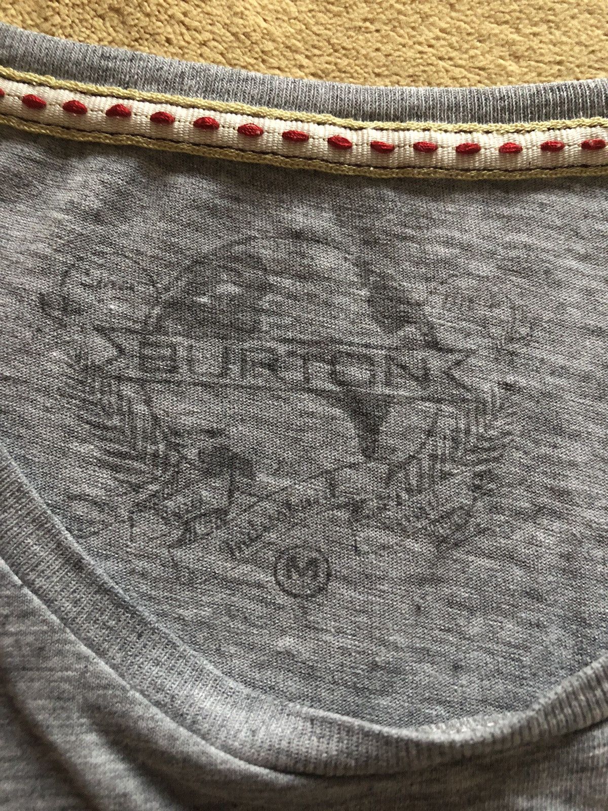 Burton BURTON SKELETON VINTAGE DESIGNER TEE SHIRT Size US M / EU 48-50 / 2 - 3 Thumbnail