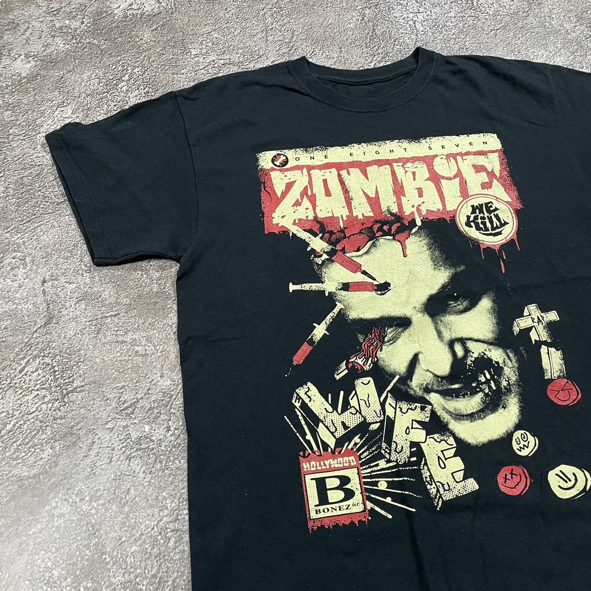 Band Tees Vintage Y2K ZOMBIE FACE ABSTRACT ANGRY HORROR XL Size US XL / EU 56 / 4 - 3 Thumbnail