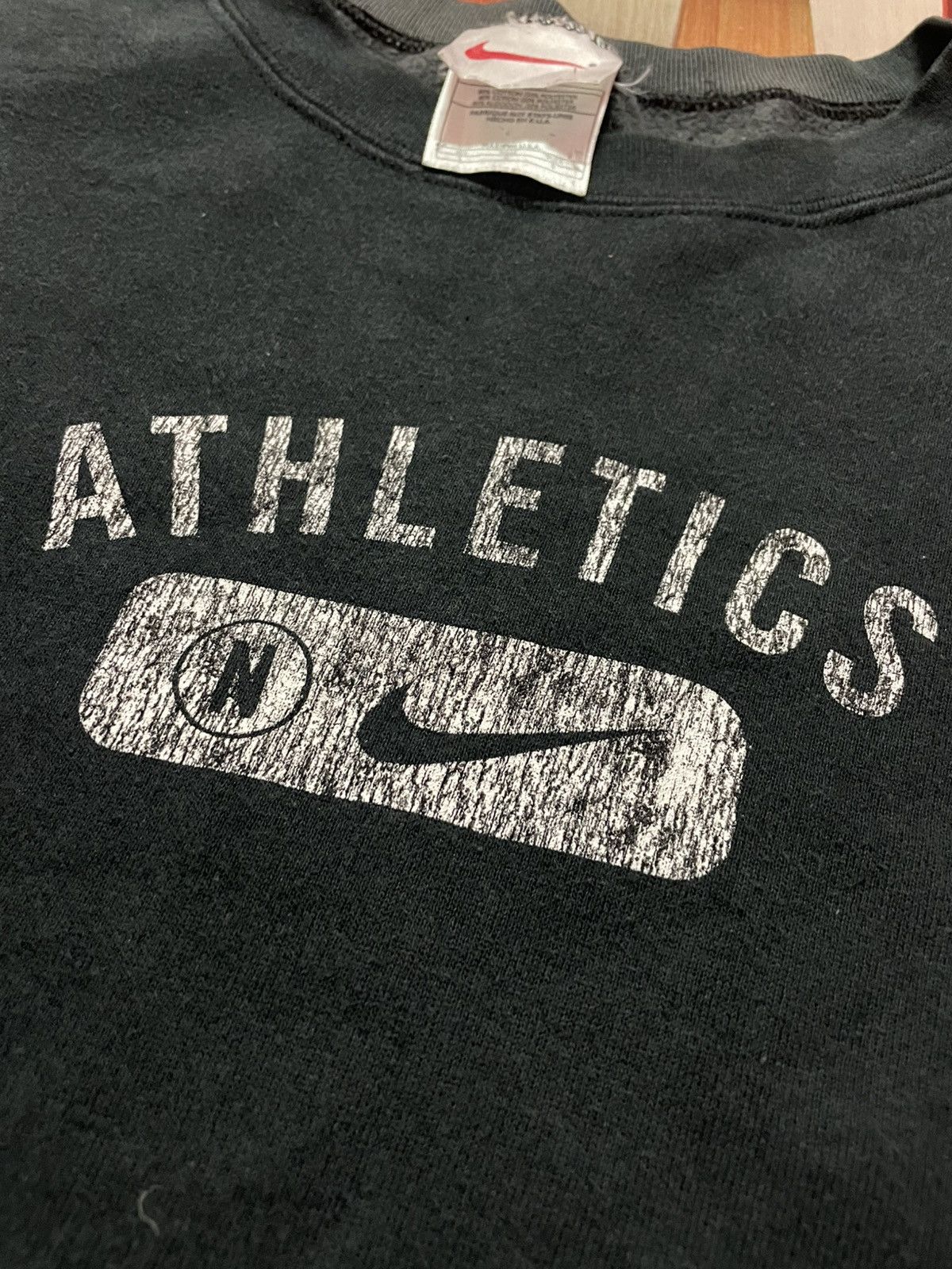 Nike Vintage 90s Nike Centre Logo Oversized Swearshirt Size US L / EU 52-54 / 3 - 5 Thumbnail