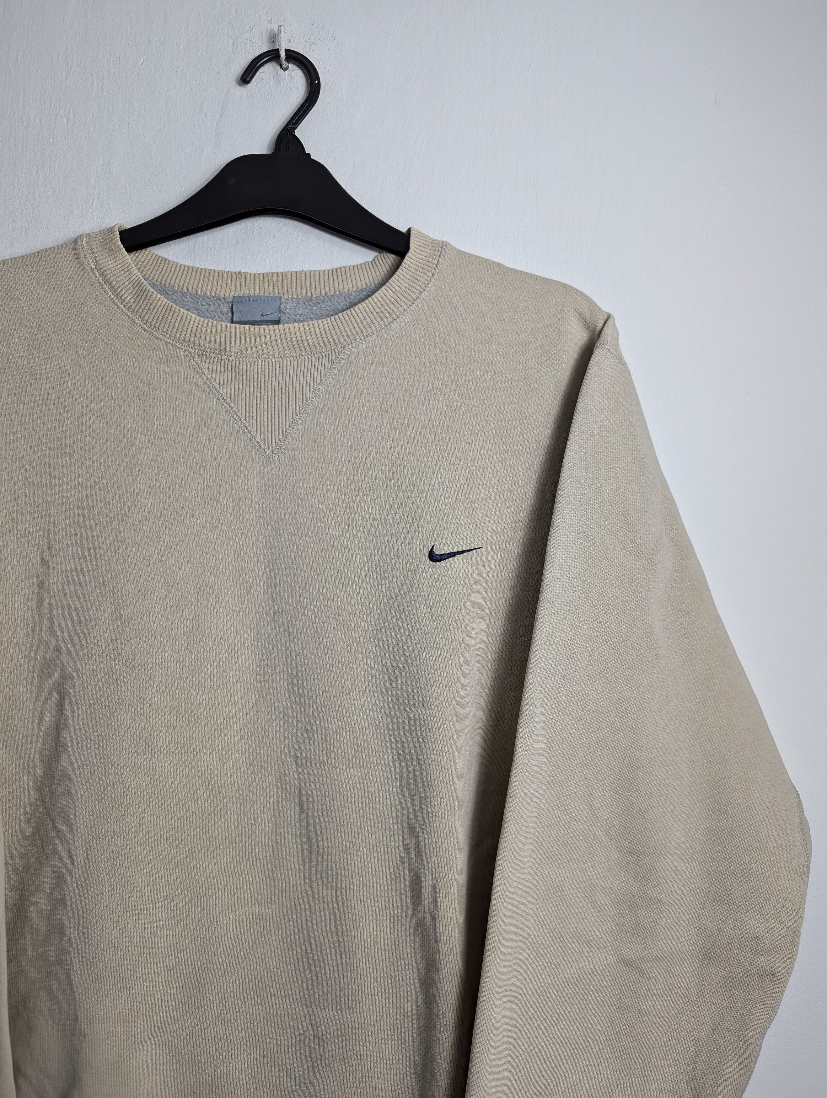 Nike × Vintage Vintage Nike Cream Sweatshirt 00s y2k retro Swoosh Size US L / EU 52-54 / 3 - 2 Thumbnail