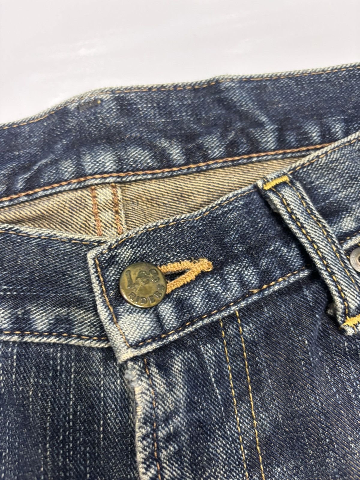 Lee × Number (N)ine LEE RIDERS MUD WASH DISTRESSED DENIM JEANS Size US 32 / EU 48 - 10 Thumbnail