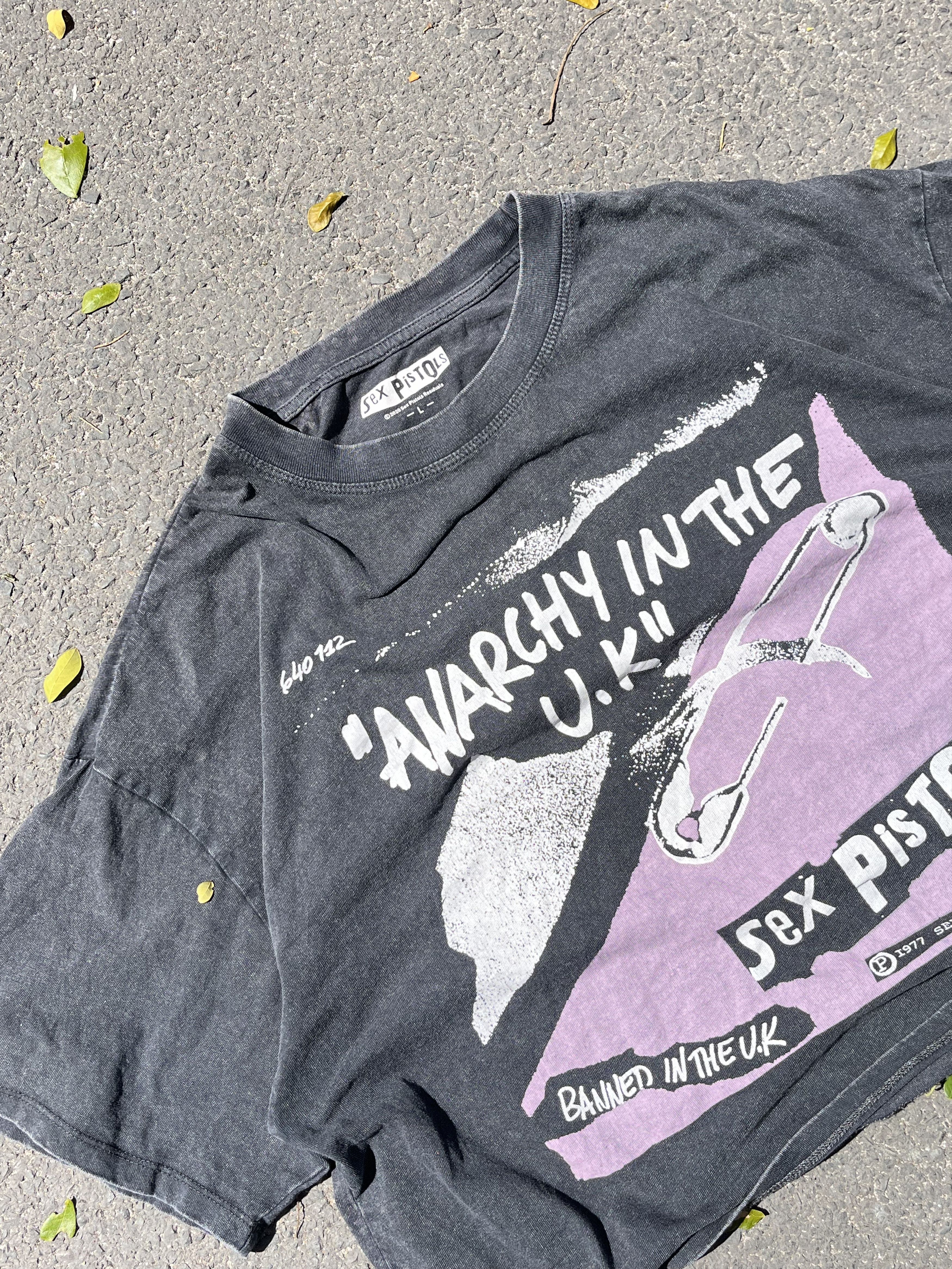Uniqlo SEX PISTOLS X UG TEE BOXY VINTAGE RARE Size US L / EU 52-54 / 3 - 4 Thumbnail