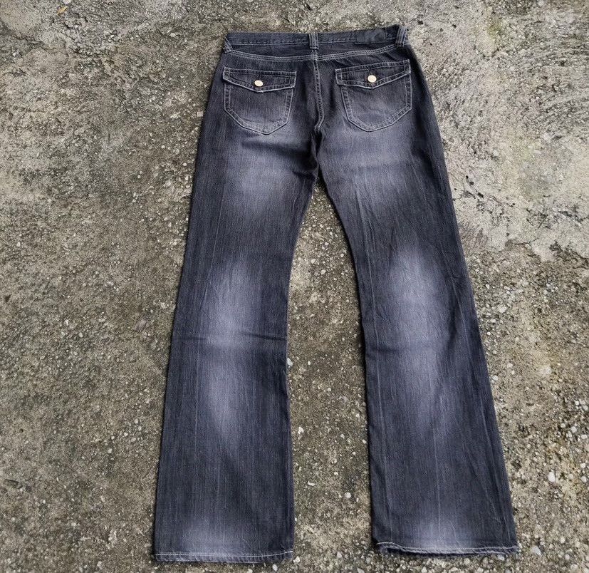 Japanese Uniqlo flare bootcut black wash denim