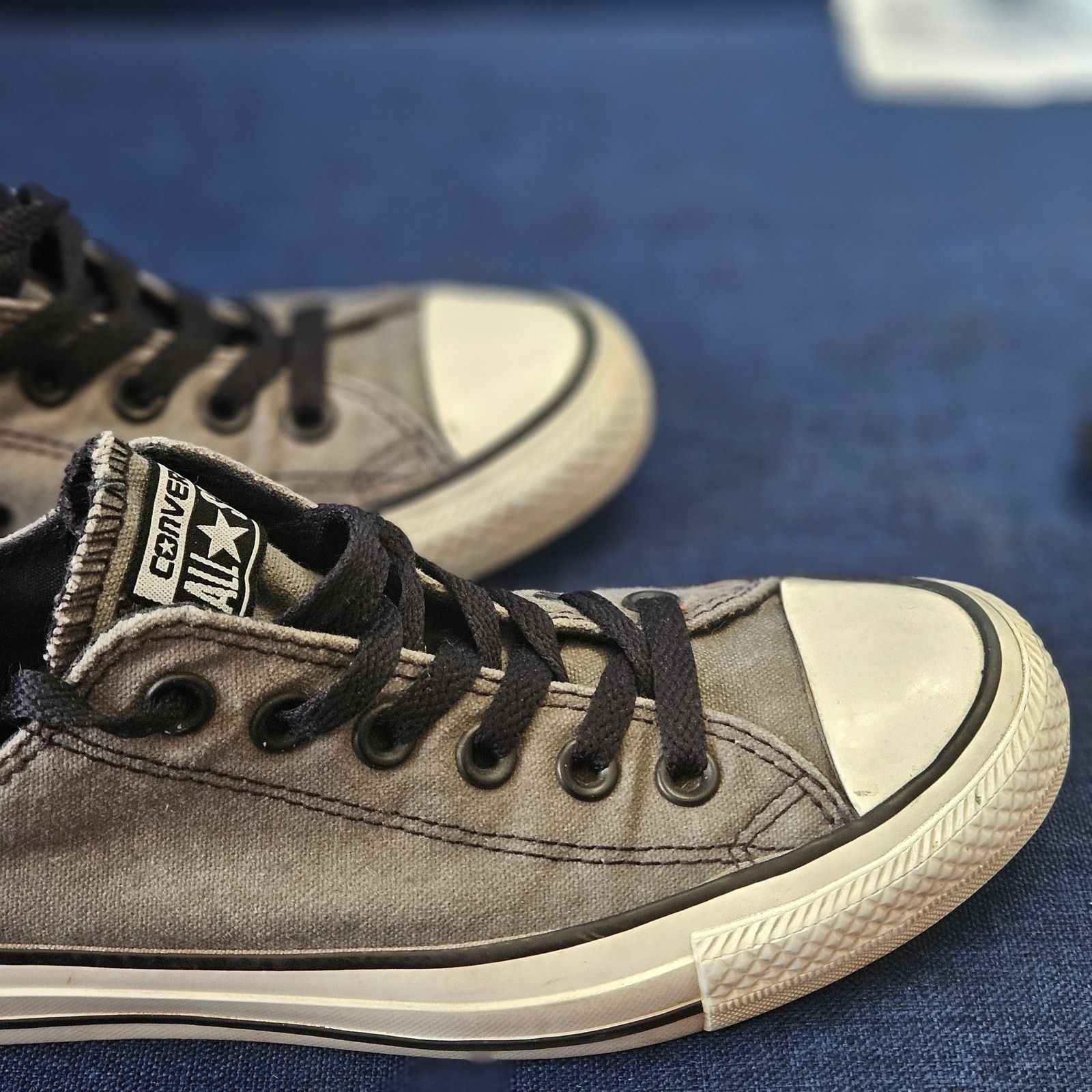 Converse Converse Chuck Taylor All Star Low Top Sneakers Grey SZ 6.5W Size US 8 / IT 38 - 4 Thumbnail