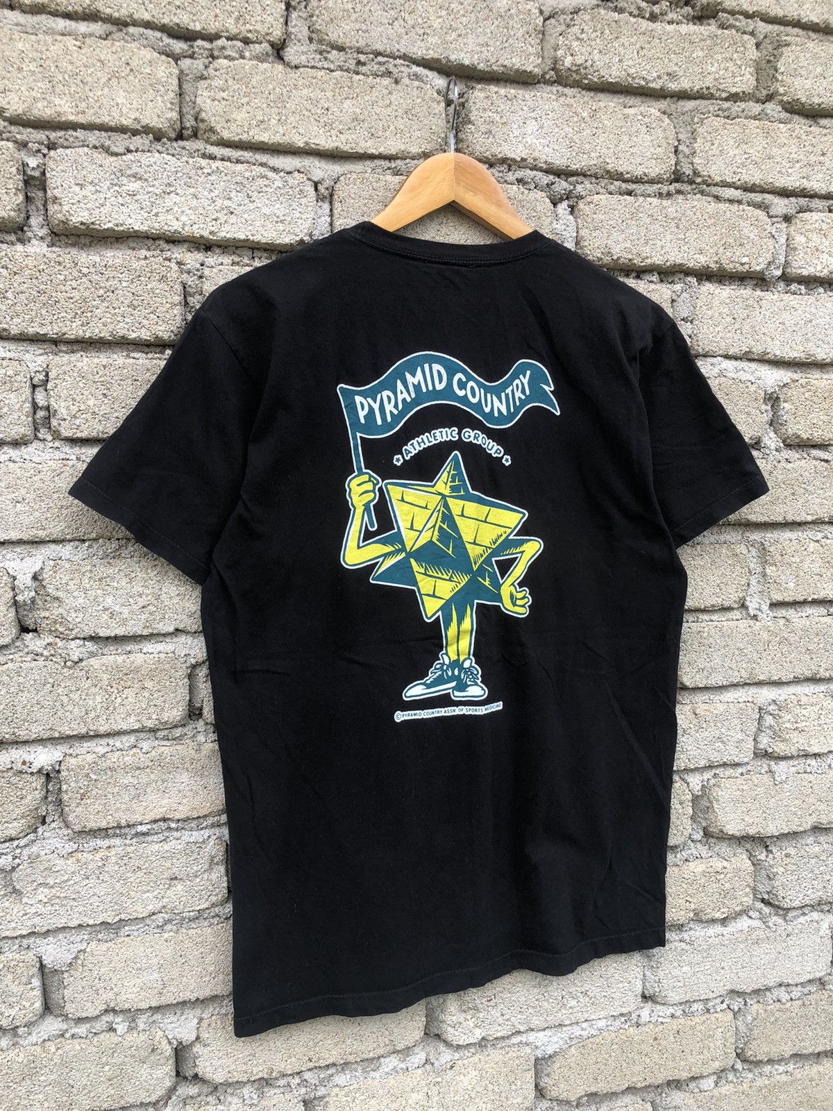 Blind Skateboards Vintage Y2K Pyramid Country Skateboard Backhit Tshirt Size US M / EU 48-50 / 2 - 2 Thumbnail