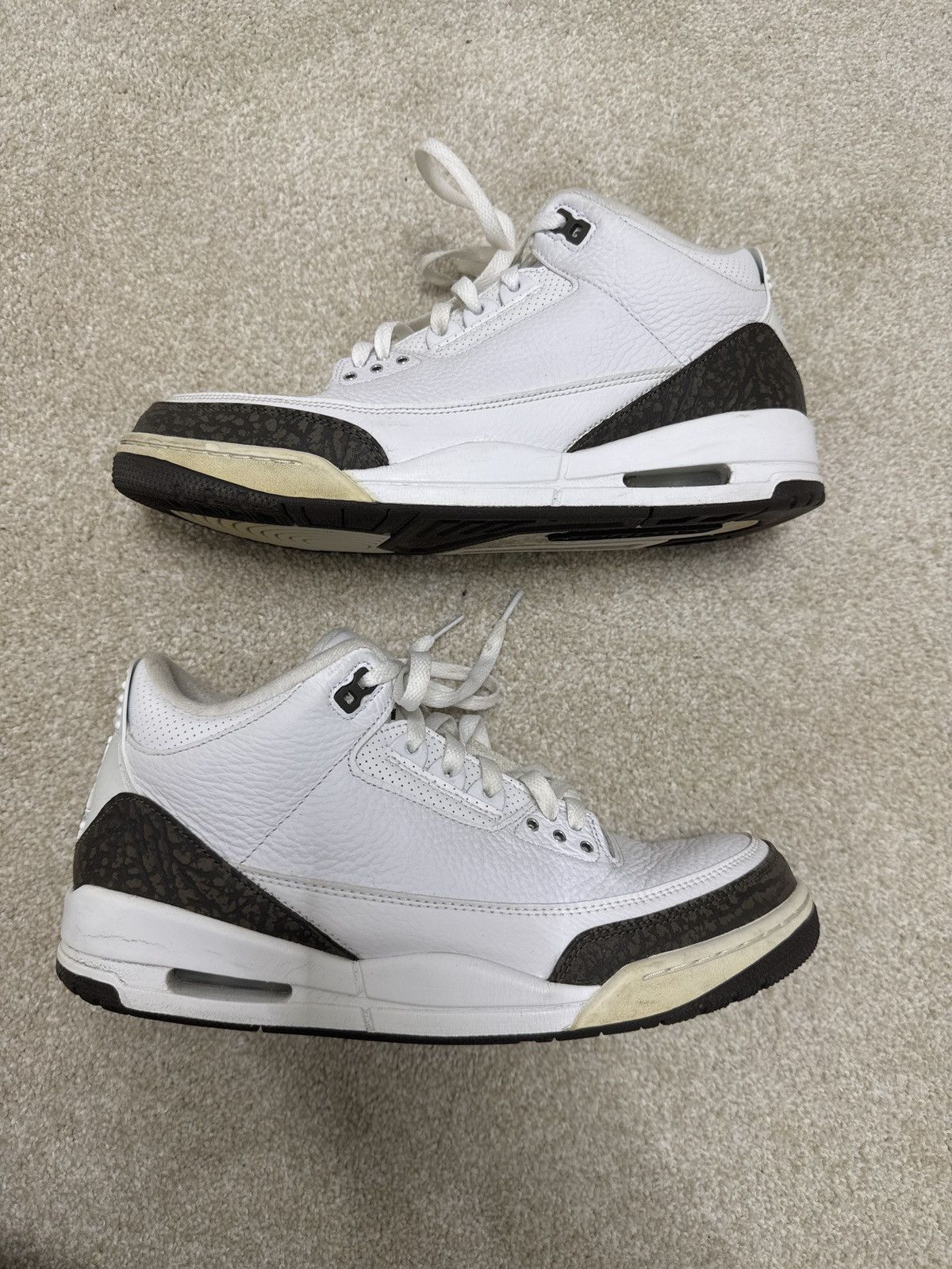 Jordan Brand Jordan 3 Mocha Size US 11.5 / EU 44-45 - 3 Thumbnail