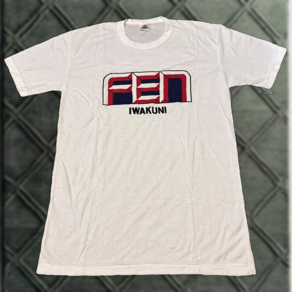 Vintage VINTAGE Far East Network US Military Radio Iwakuni Japan T-Shirt Large Size US L / EU 52-54 / 3 - 1 Thumbnail