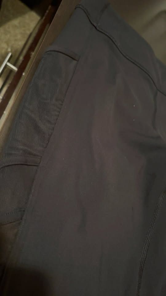 Lululemon Fabletics Powerhold Leggings Size 28" / US 6 / IT 42 - 1 Thumbnail