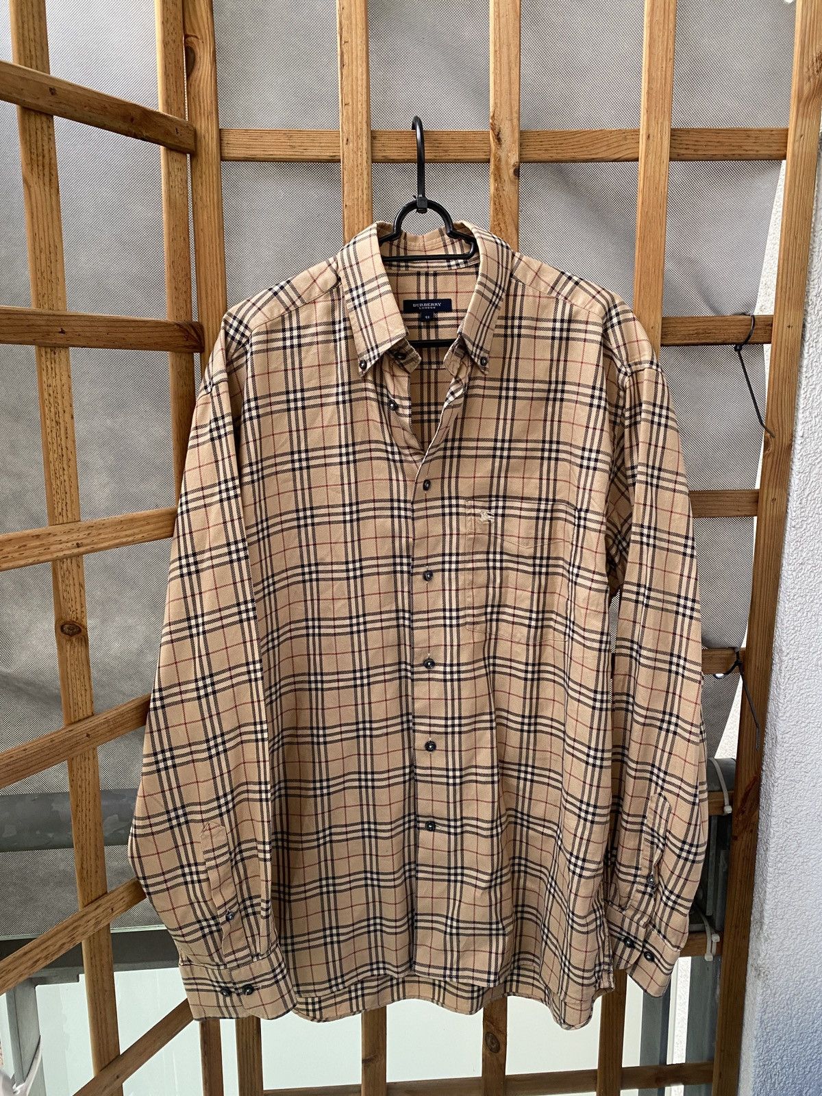 image of Vintage Luxury Burberry Fullprint Shirt Button Up in Beige, Men's (Size XL)