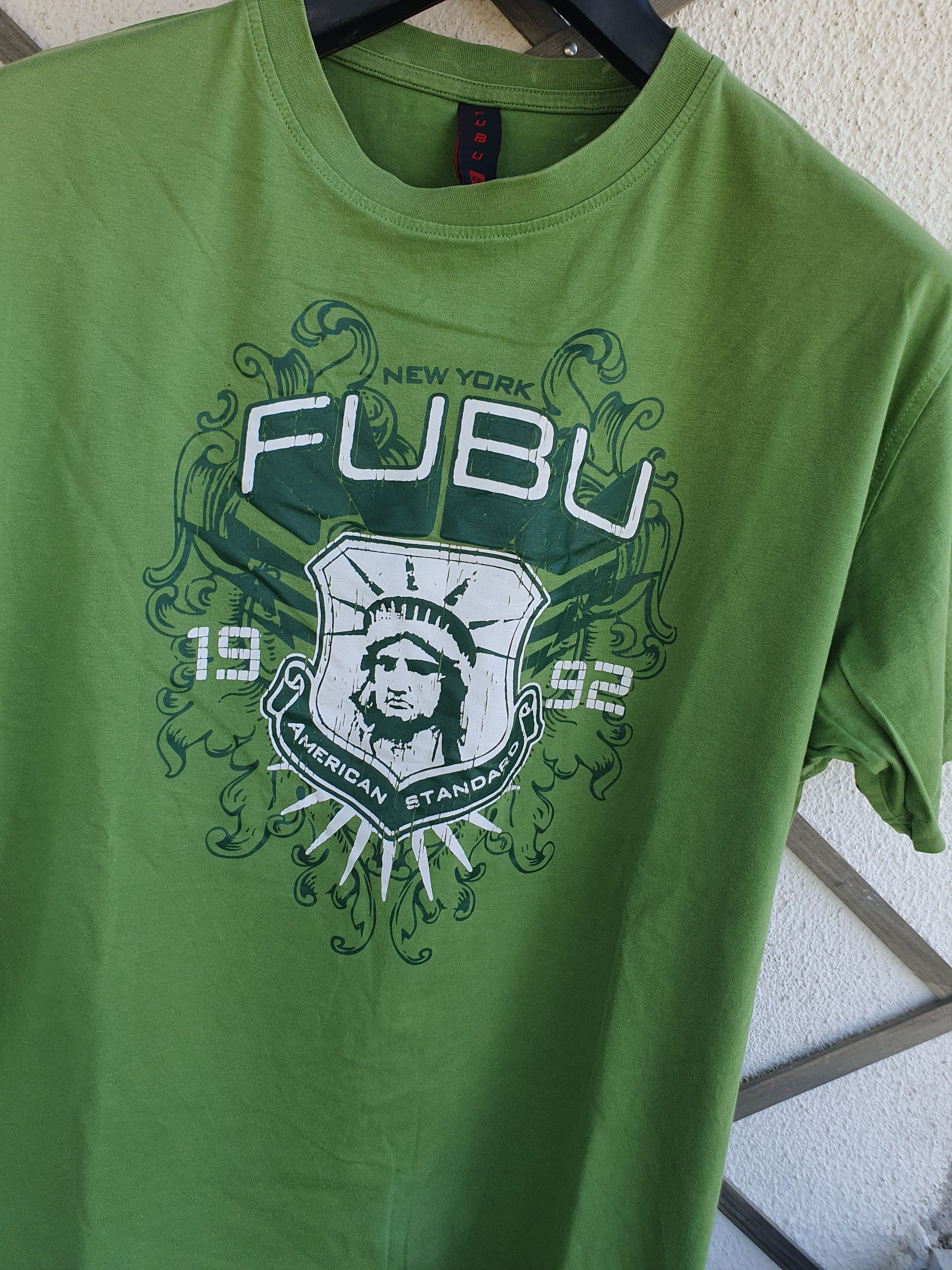 Fubu Fubu Vintage Hip-Hop Y2K t-shirt sz XL Size US XL / EU 56 / 4 - 6 Thumbnail