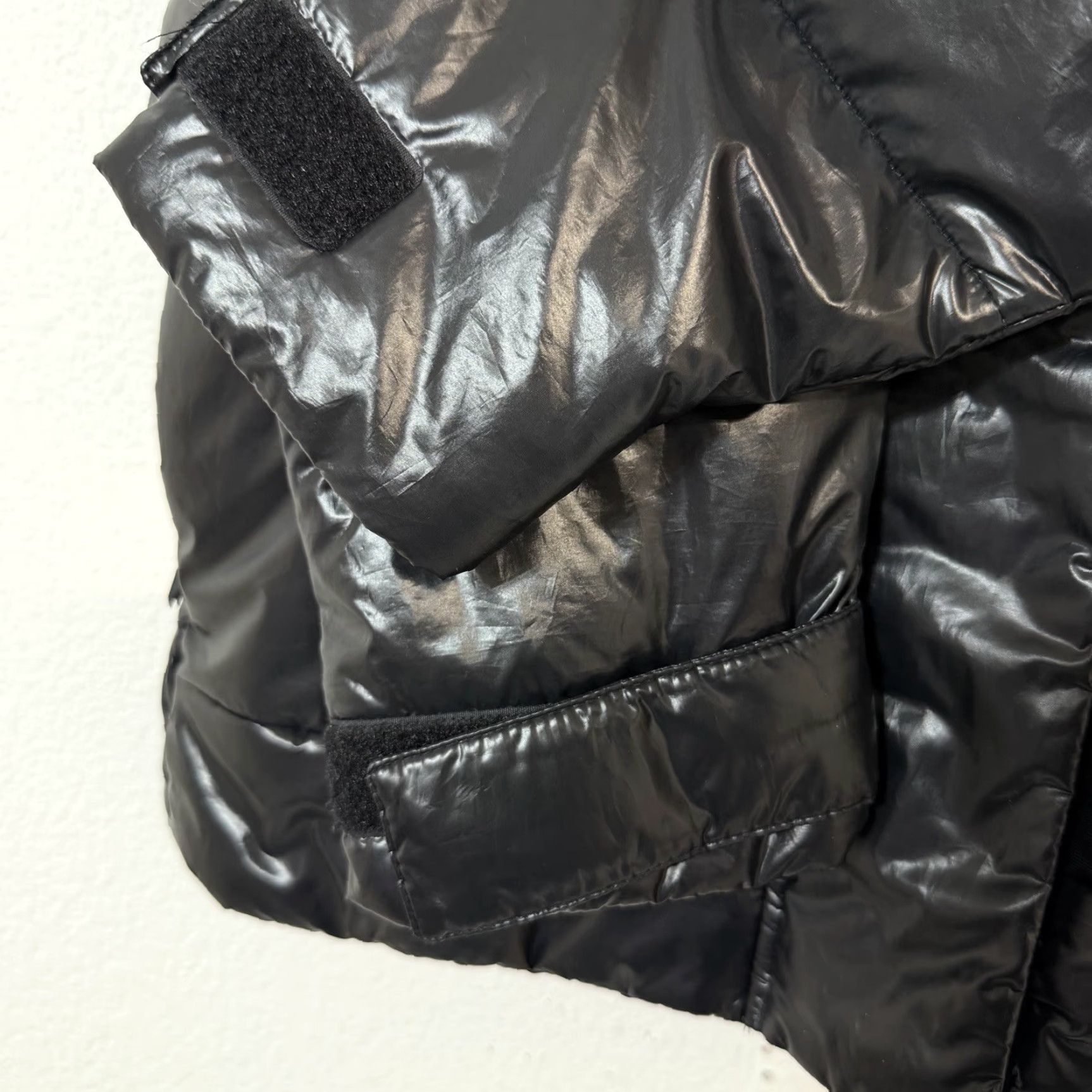Adidas Womens adidas Glam On Winter Jacket Black Shiny Size S Cinch Back Jacket Womens Black Cinch Back 90s Theme Part of the original title? Size S / US 4 / IT 40 - 7 Thumbnail