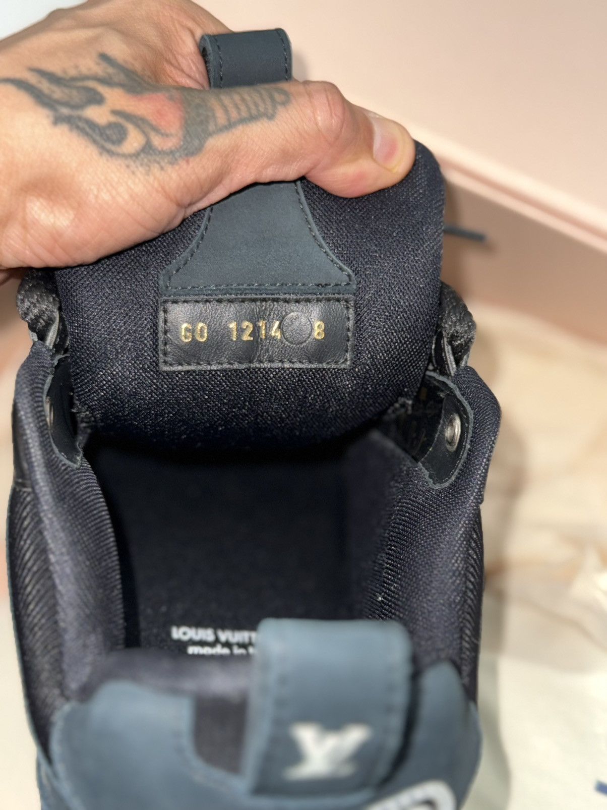 LV MONOGRAM TRAINERS LV8 US10