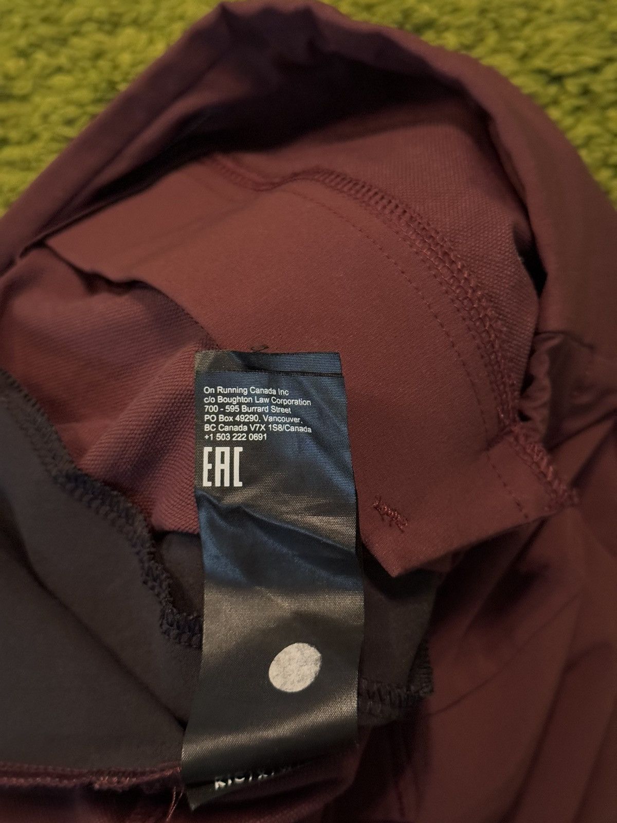 Designer × On On cloud running pants Size US 30 / EU 46 - 9 Thumbnail
