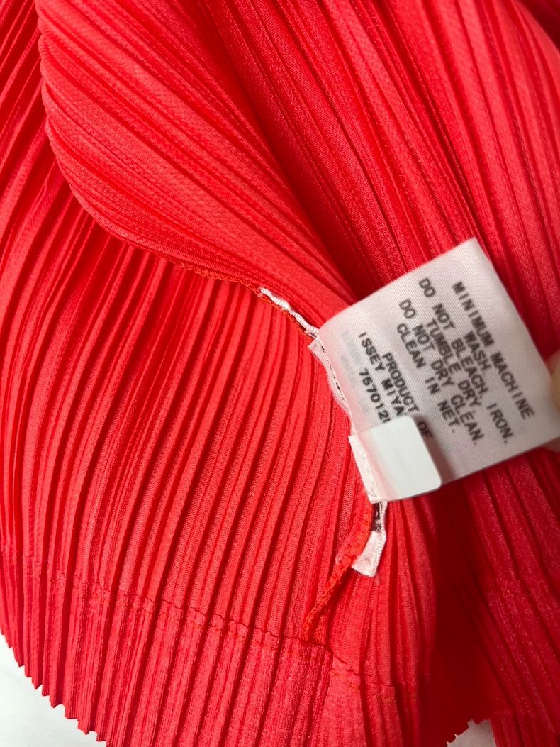 Issey Miyake Issey Miyake size:3 Orange-red pleated jacket Size S / US 4 / IT 40 - 7 Thumbnail