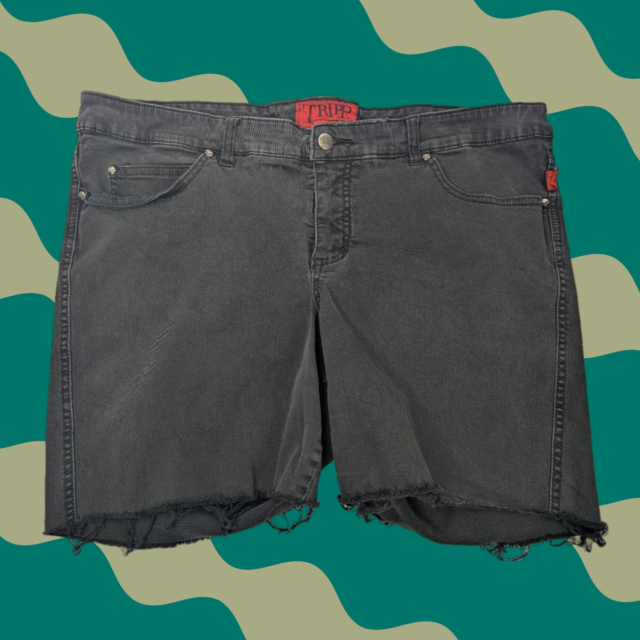 Tripp NYC Tripp NYC Black Cut Off Stretch Denim Shorts Punk Rock Goth Hot Topic 22R Women Size 40" / US 18 - 1 Thumbnail