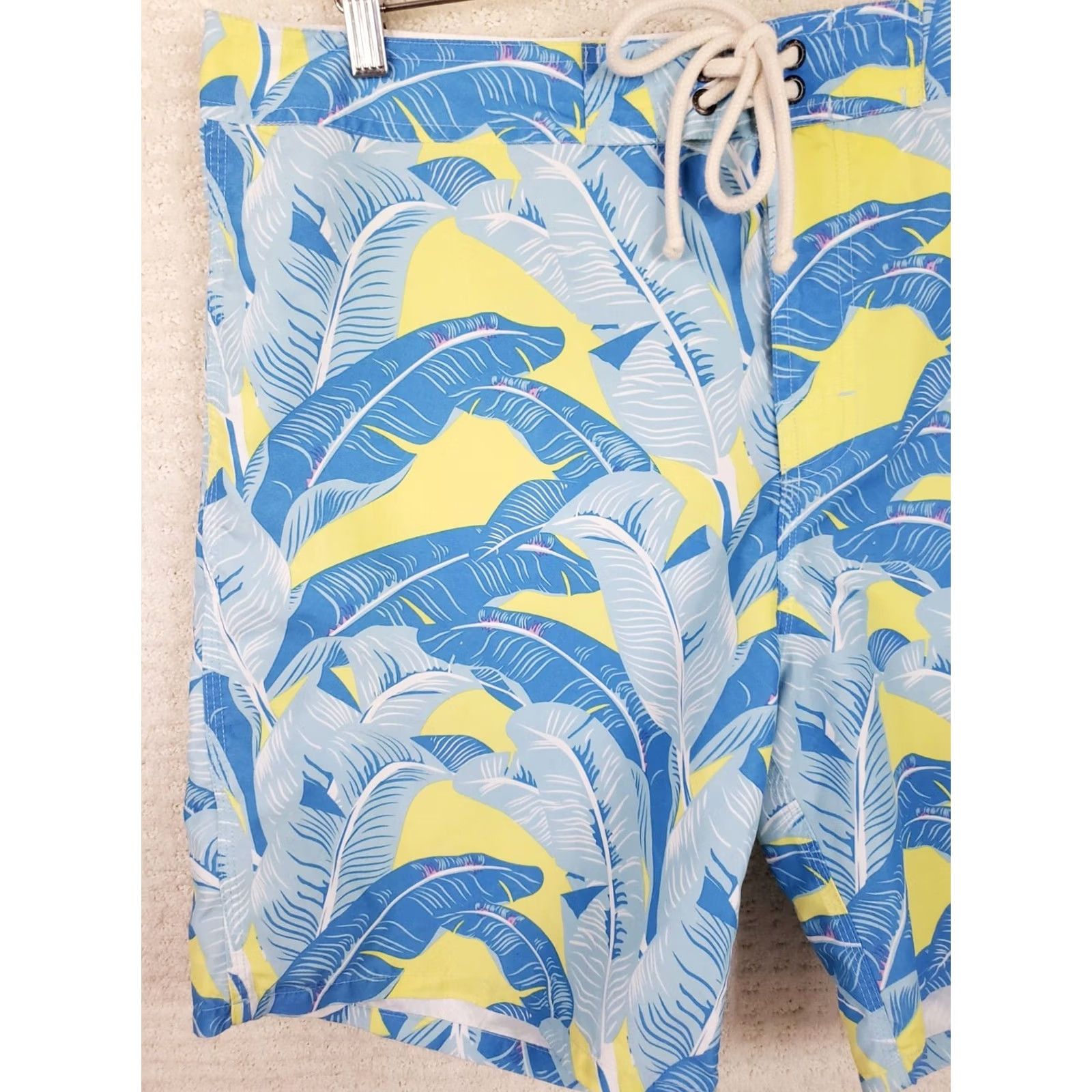 Vintage Strong Boalt Board Shorts Men’s 34 Blue Yellow Foilage Trunks Beach Vacation Surfing 100% Polyester Size US 34 / EU 50 - 2 Thumbnail