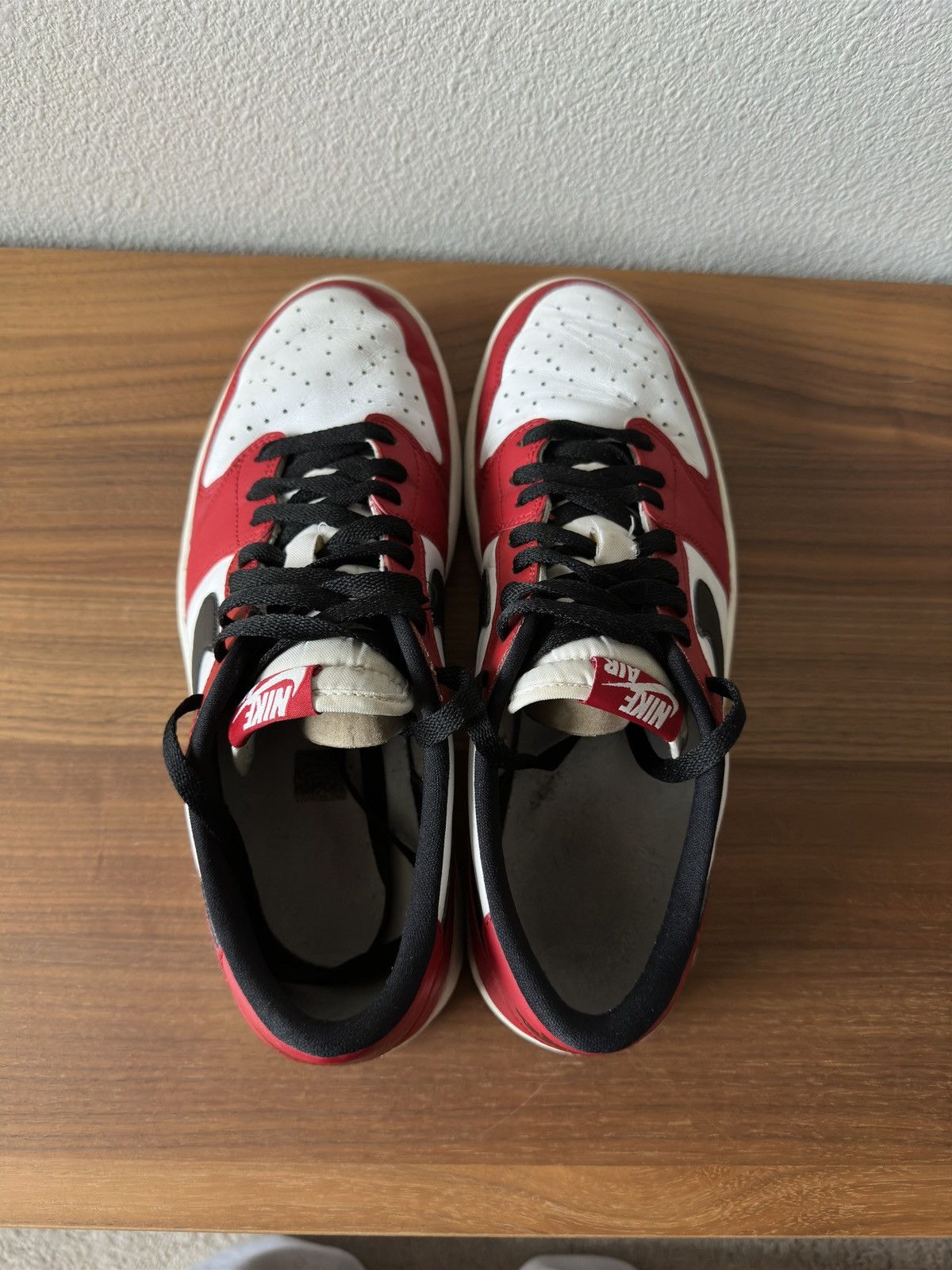 Jordan Brand Jordan 1 Retro Low OG Chicago 2016 Size US 11 / EU 44 - 5 Thumbnail