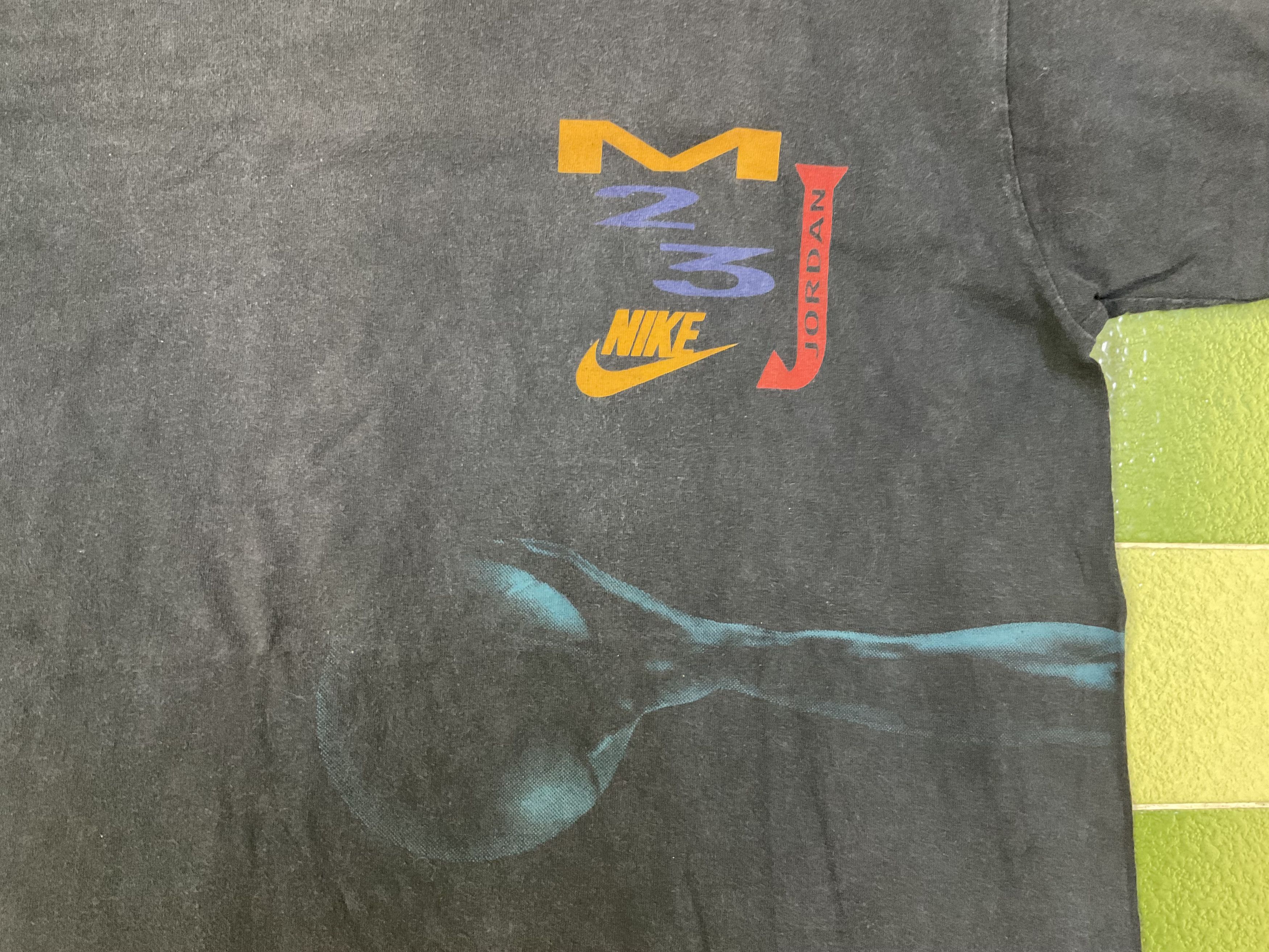 Nike Vintage 90s Nike Michael Jordan MJ23 T-Shirt NBA Basketball Size US M / EU 48-50 / 2 - 4 Thumbnail