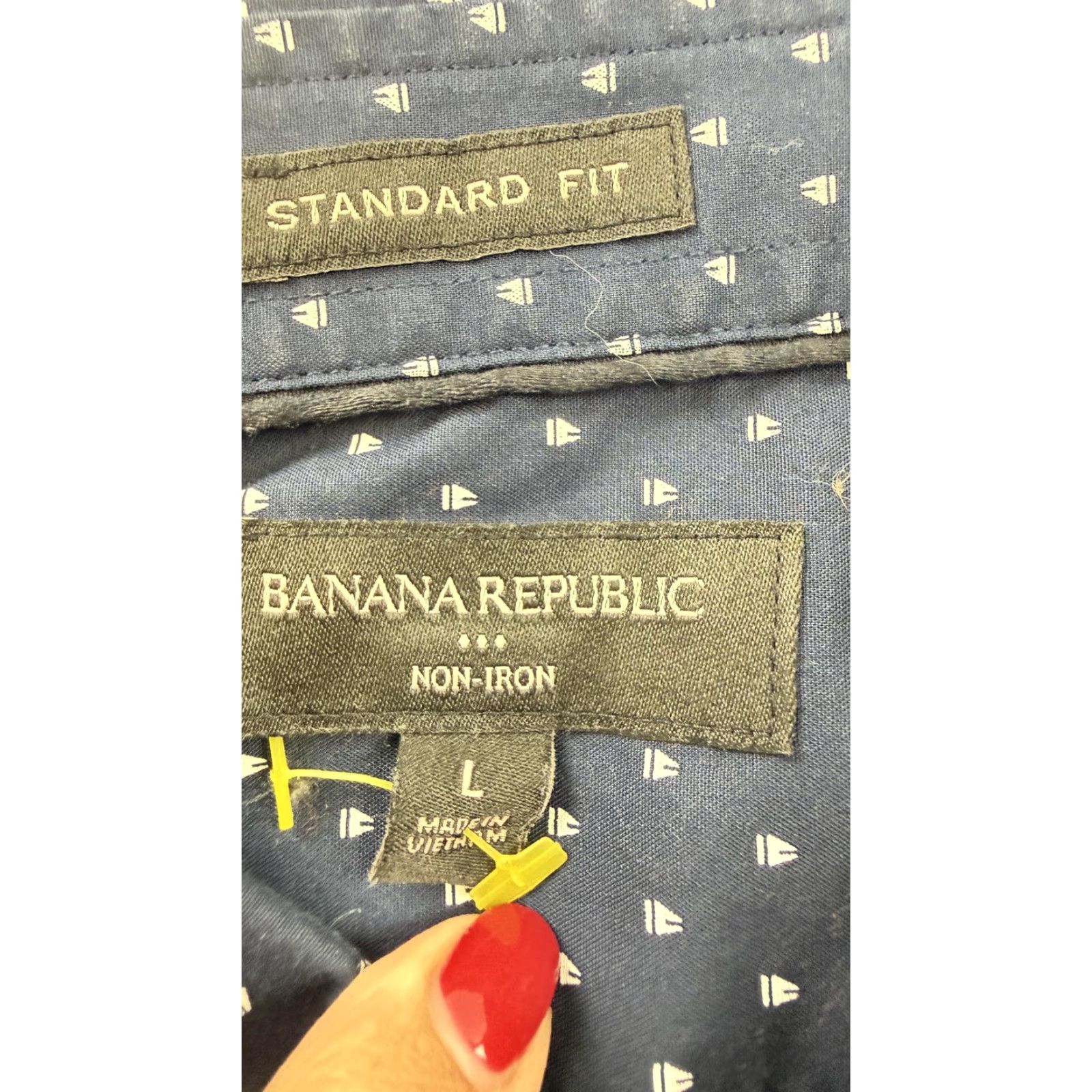 Banana Republic Banana Republic Shirt Mens Large Blue Non-Iron Dress Shirt Size US L / EU 52-54 / 3 - 2 Thumbnail