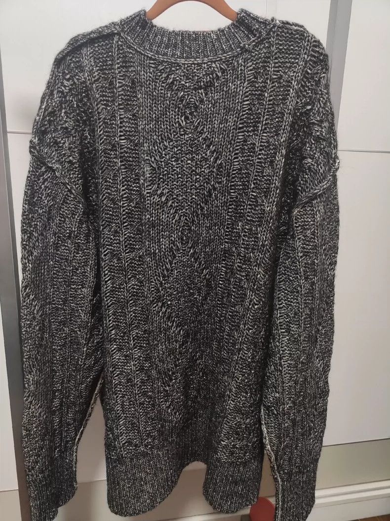 Maison Margiela Maison Margiela Loose knitwear with autumn and winter pocke Size US S / EU 44-46 / 1 - 2 Thumbnail