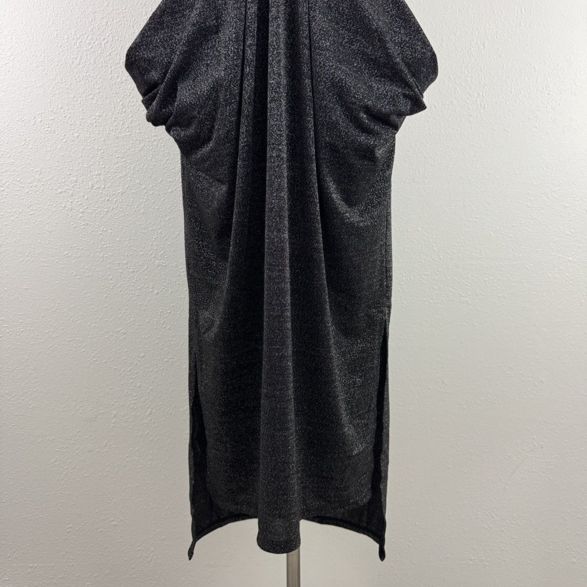 BCBGeneration BCBGENERATION Black Metallic Glitter Halter Midi Dress Size XS / US 0-2 / IT 36-38 - 4 Thumbnail