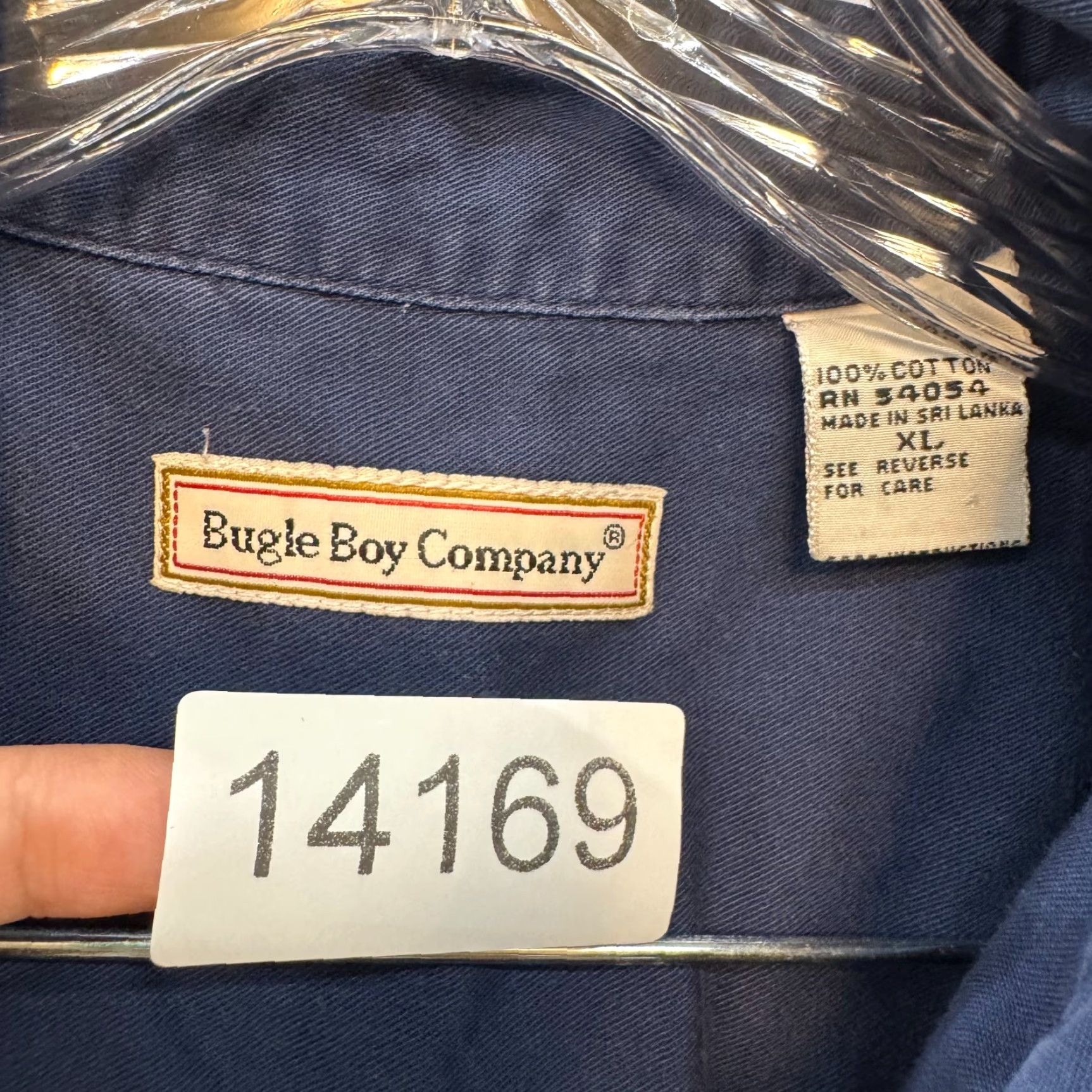 Bugle Boy VINTAGE Bugle Boy Button Down Shirt XL Mens Navy Blue Crest Embroidered Shirt Size US XL / EU 56 / 4 - 6 Thumbnail