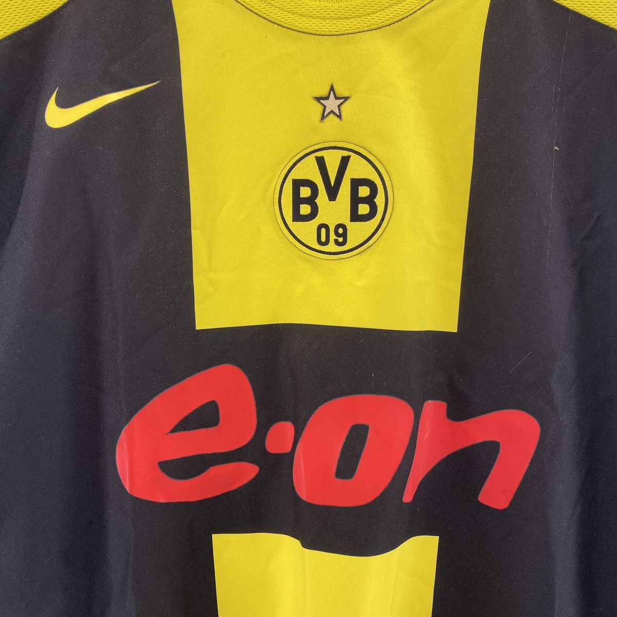 Puma × Vintage Borussia Dortmund BVB Vintage 2005 2006 Soccer Football Size US L / EU 52-54 / 3 - 3 Thumbnail