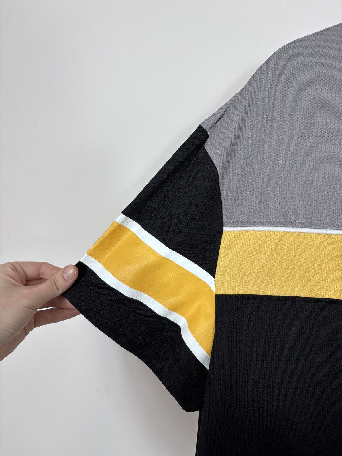 Wu-Tang Clan Wu-Tang Clan 36 Big Logo V-Neck Jersey T-Shirt Tee Size US L / EU 52-54 / 3 - 7 Thumbnail