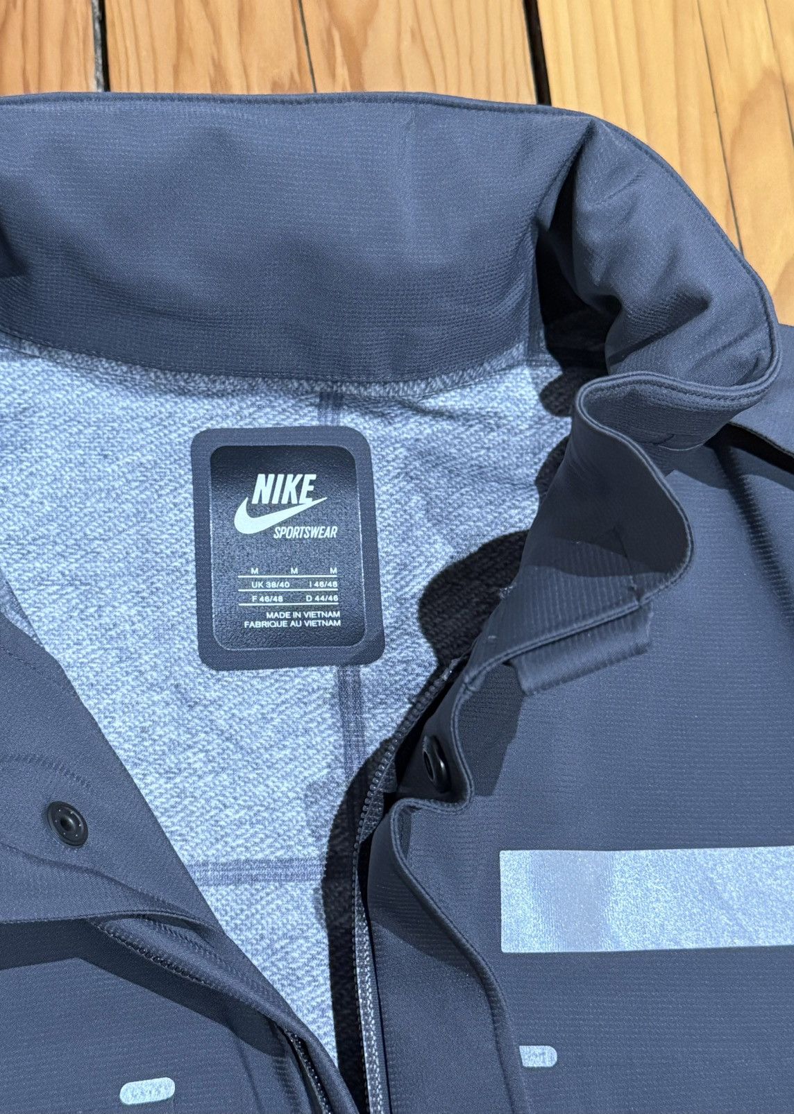 Nike Nike Tech M-65 Jacket Rain Resistant Sz M (Runs Big) Size US M / EU 48-50 / 2 - 3 Thumbnail